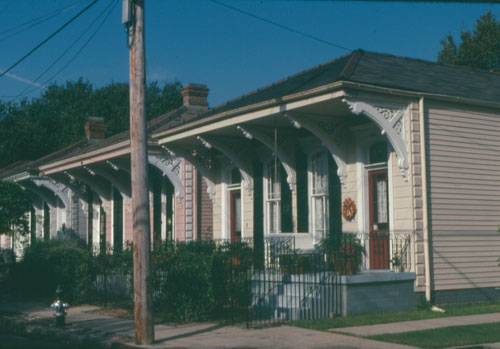 Shotgun houses