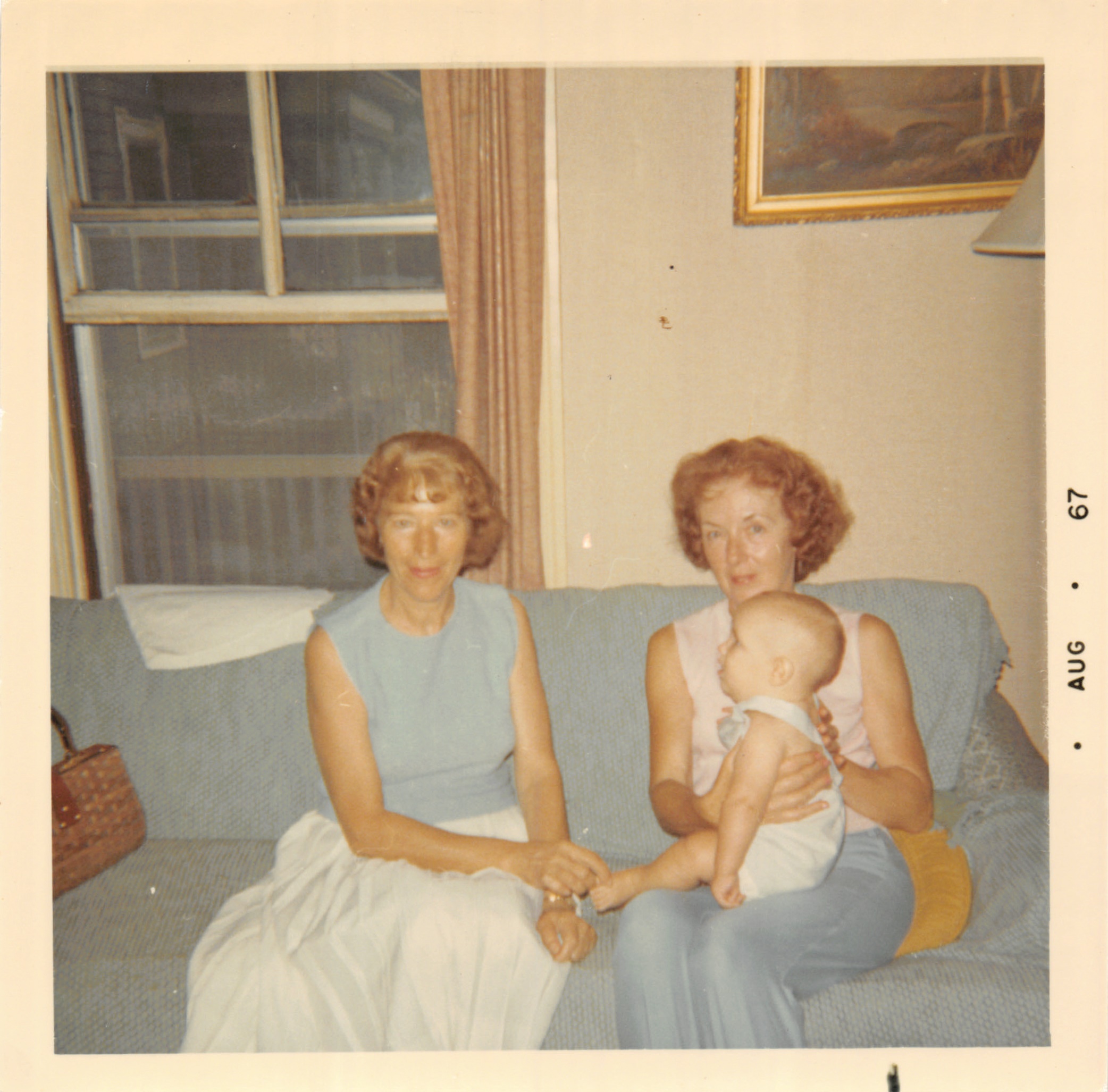 1967_10_a.jpg