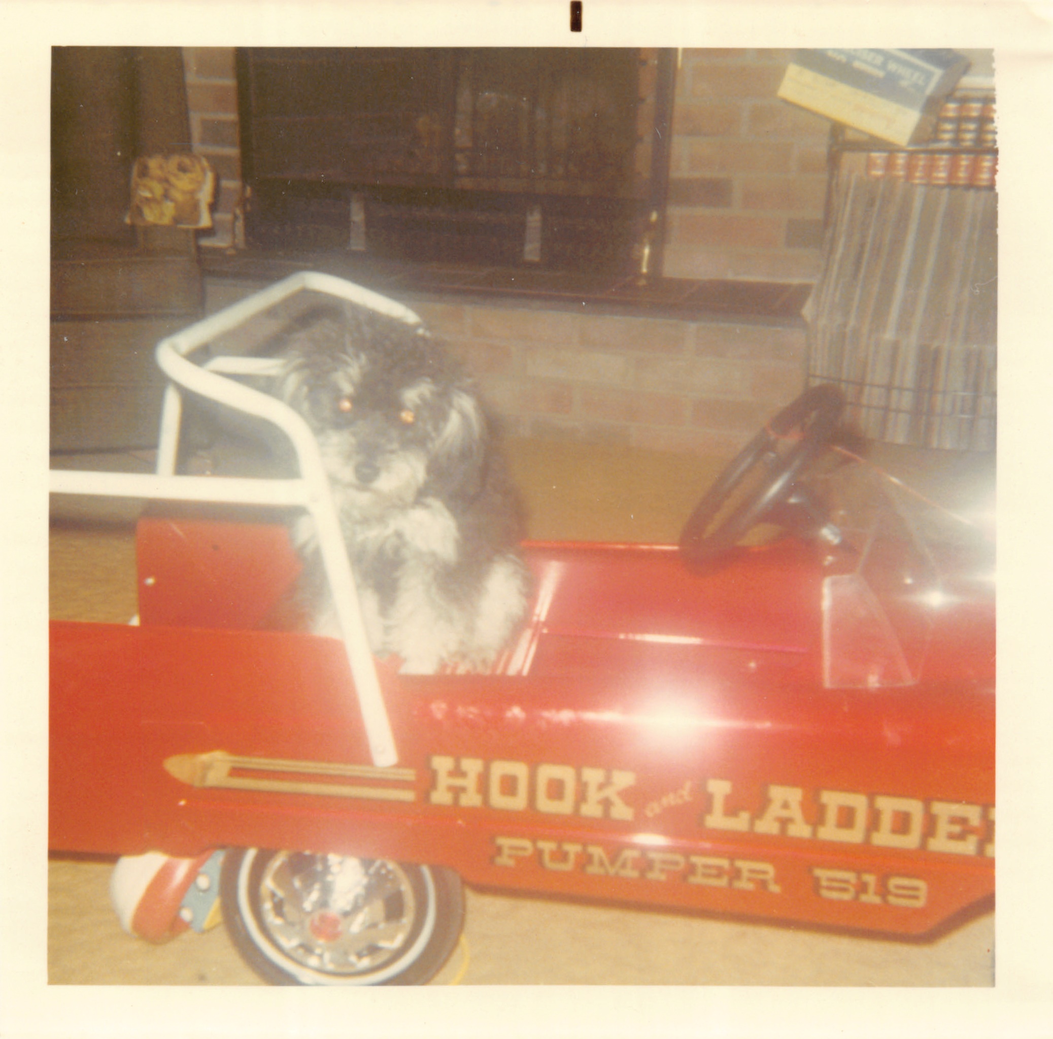 1969_12_012.jpg