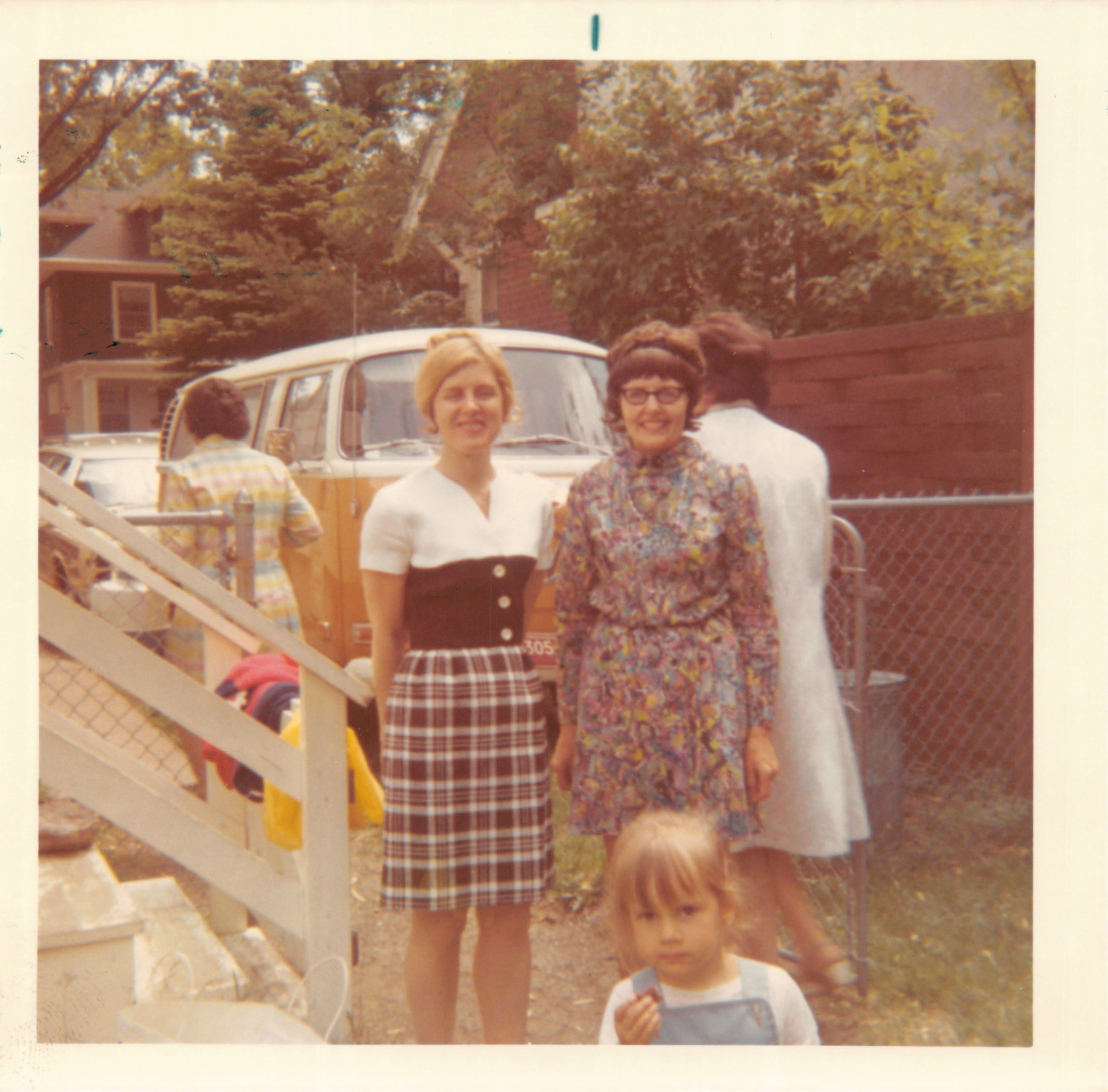 1971_004.jpg