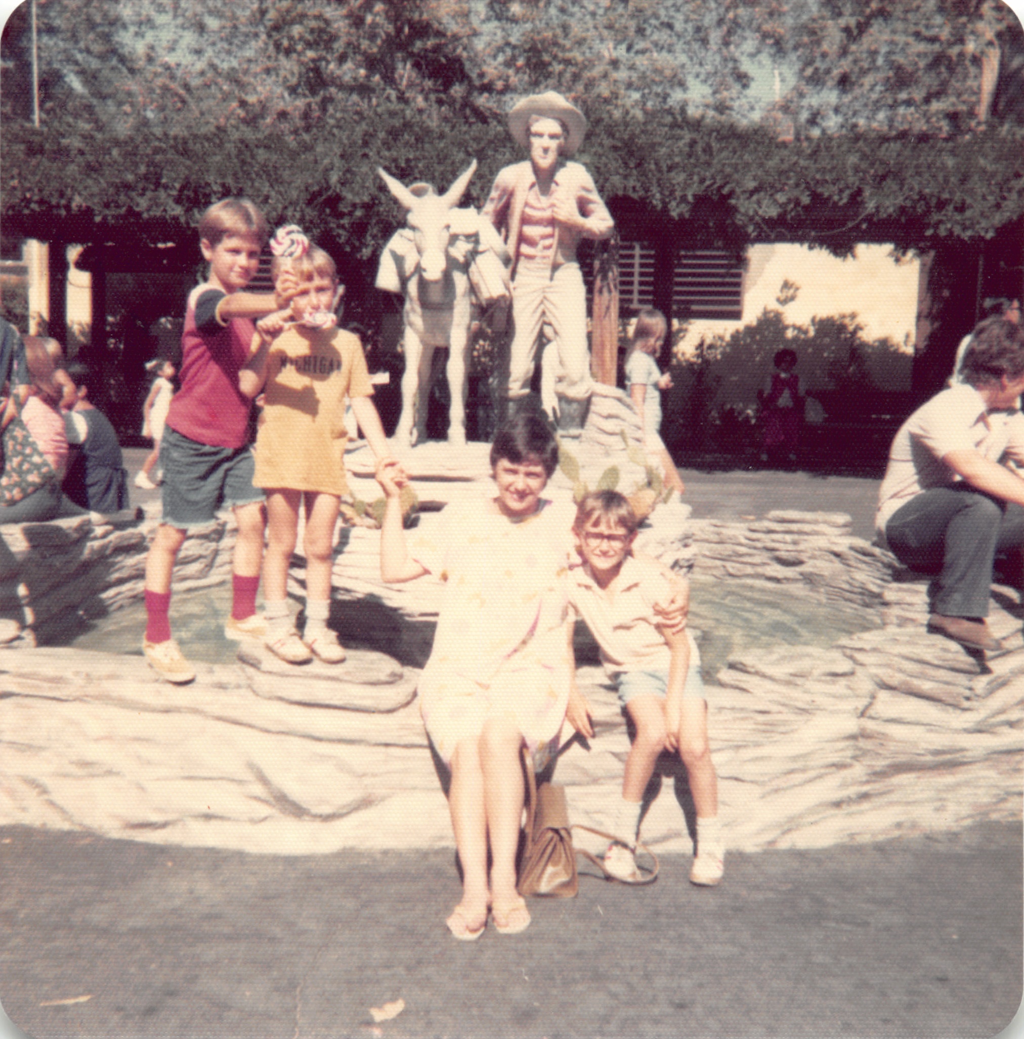 1974_036.jpg