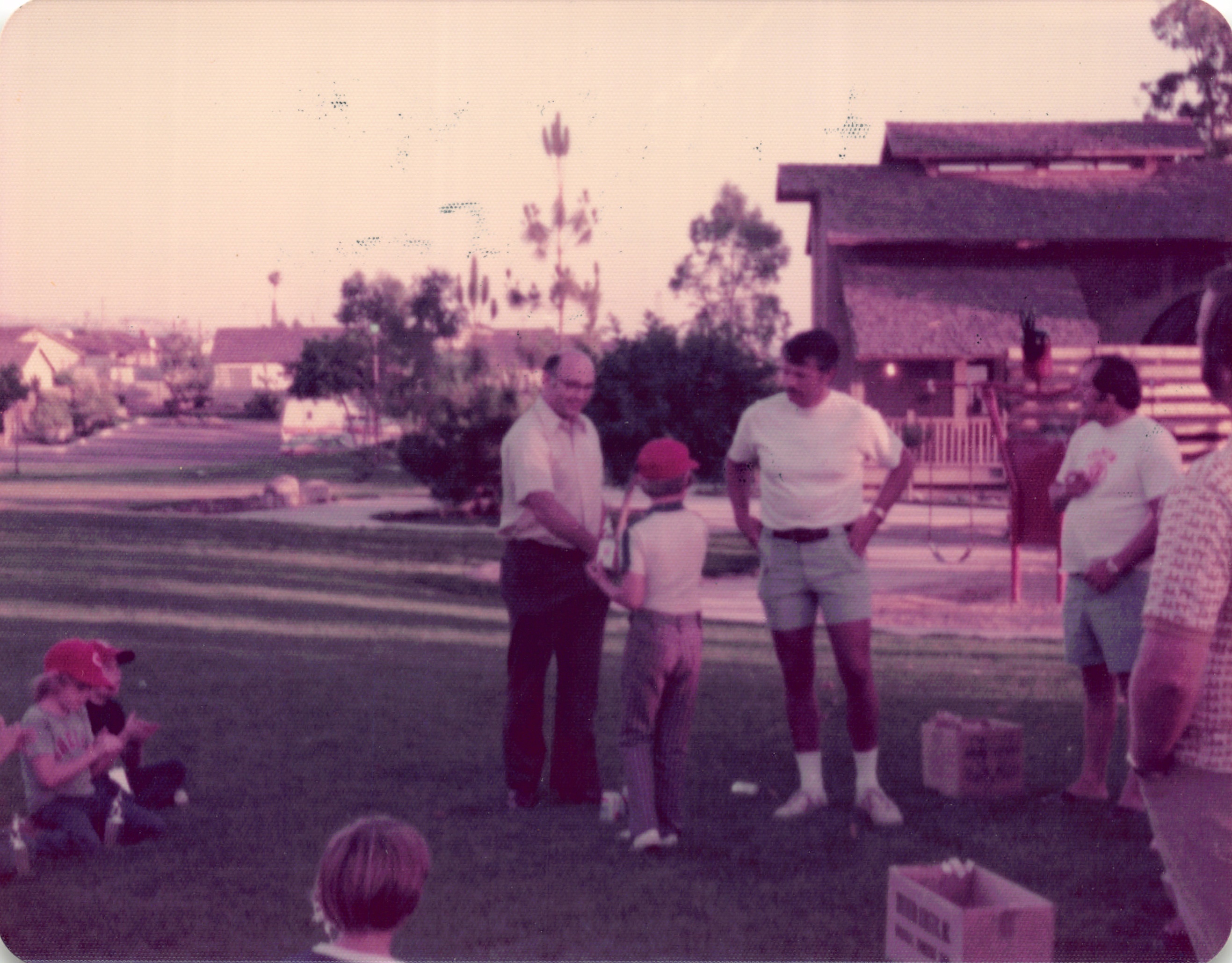 1975_055.jpg
