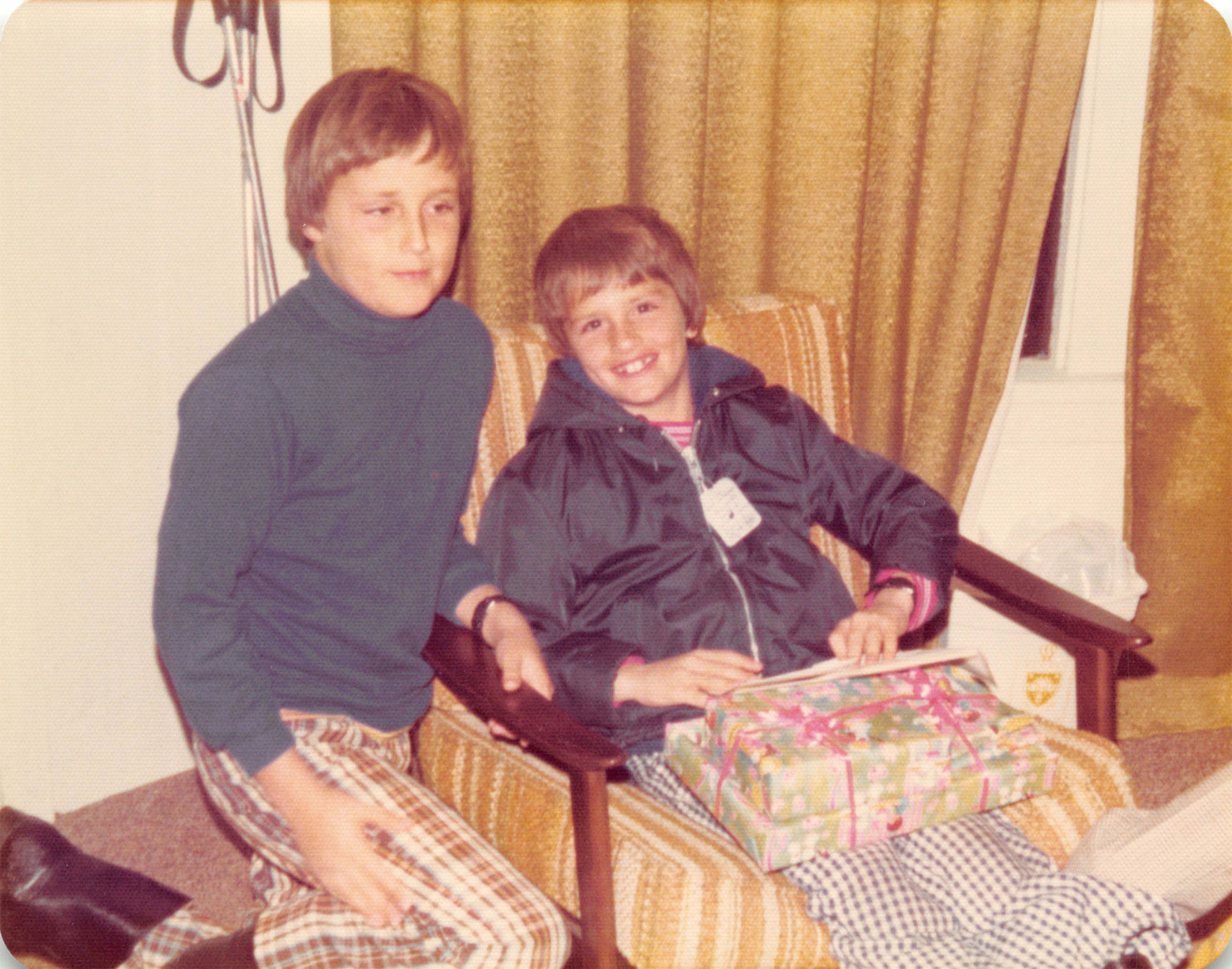 1975_233.jpg
