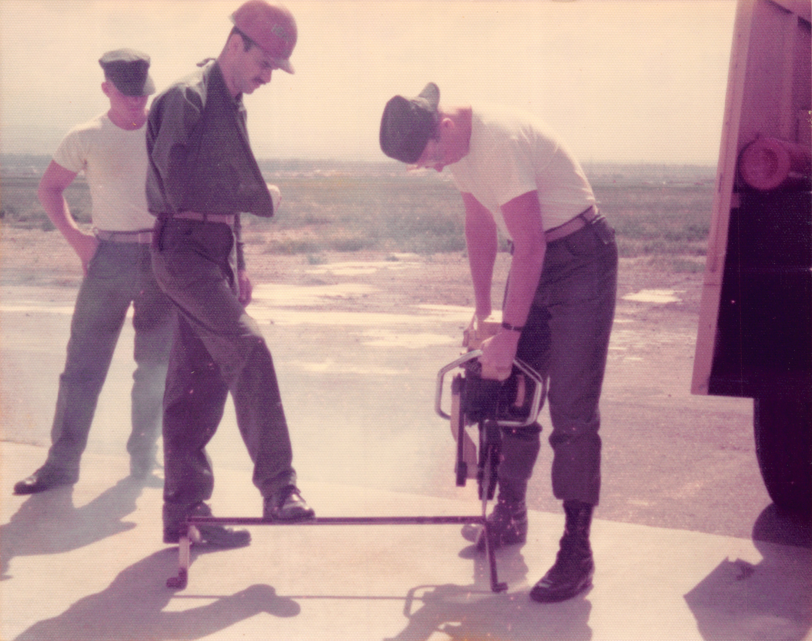 1976_034.jpg