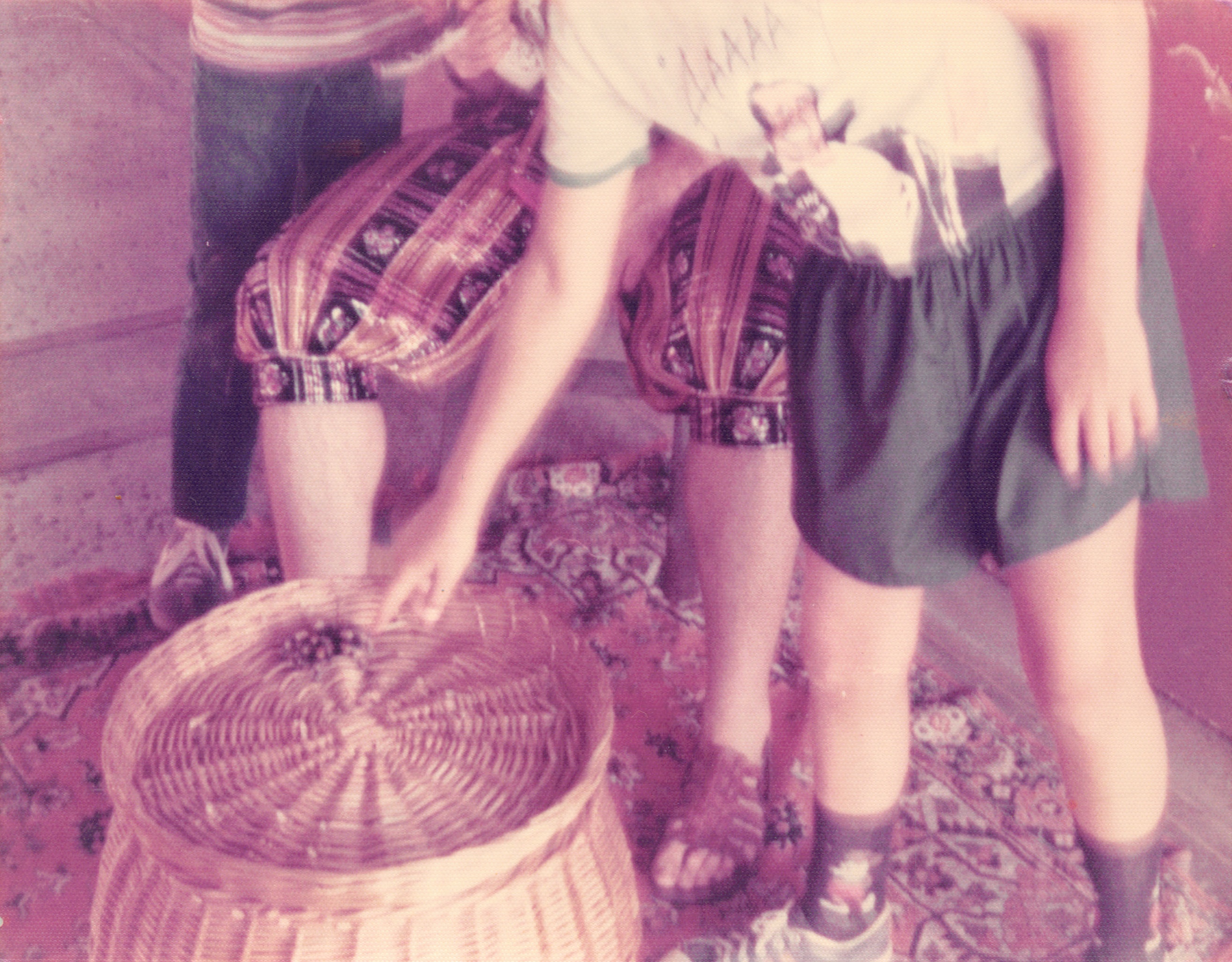 1976_064.jpg
