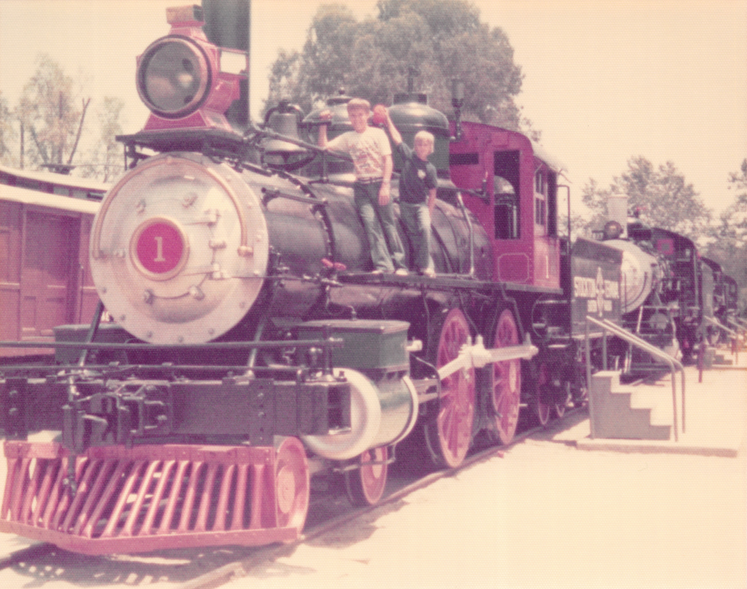 1976_102.jpg