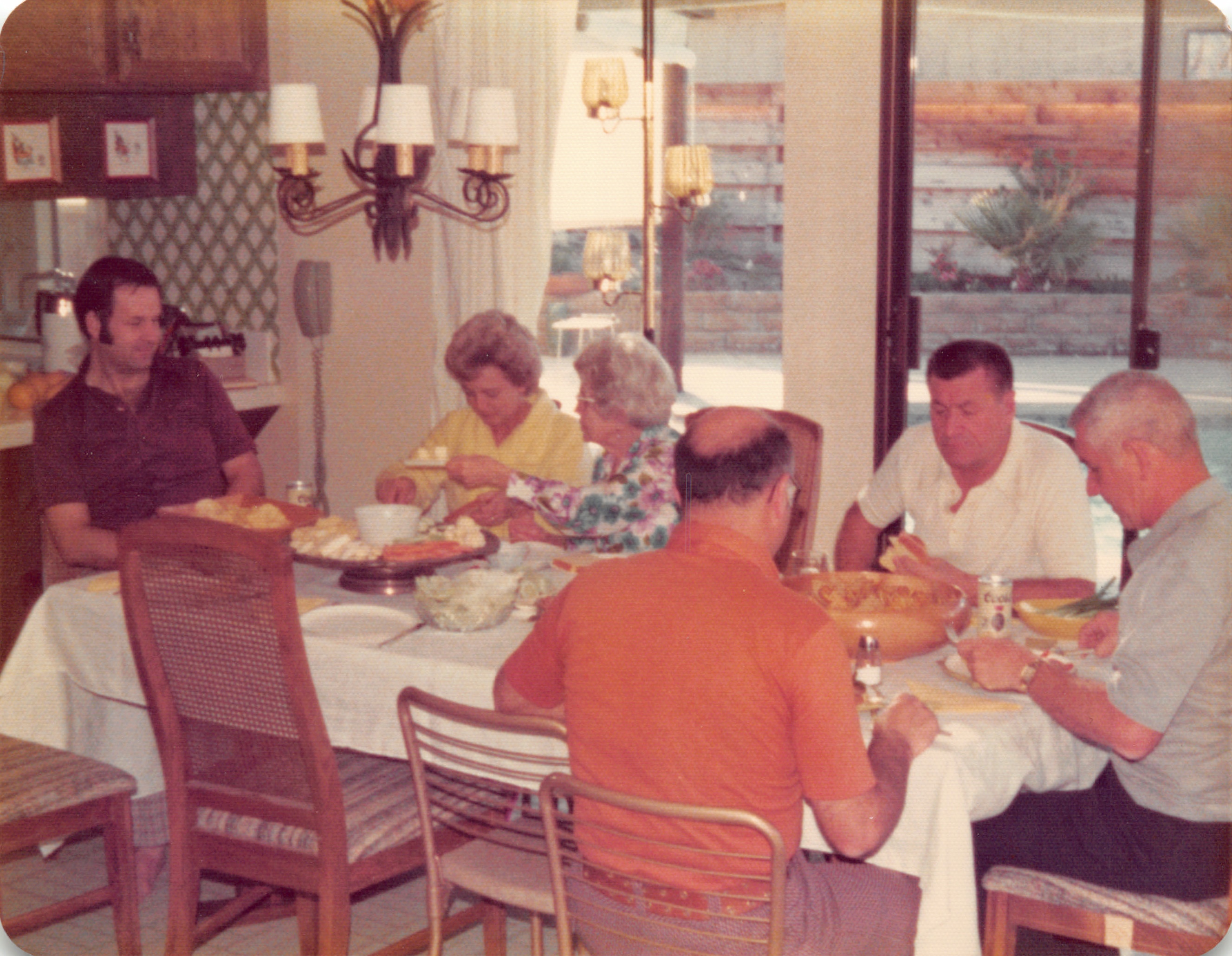 1977_020.jpg