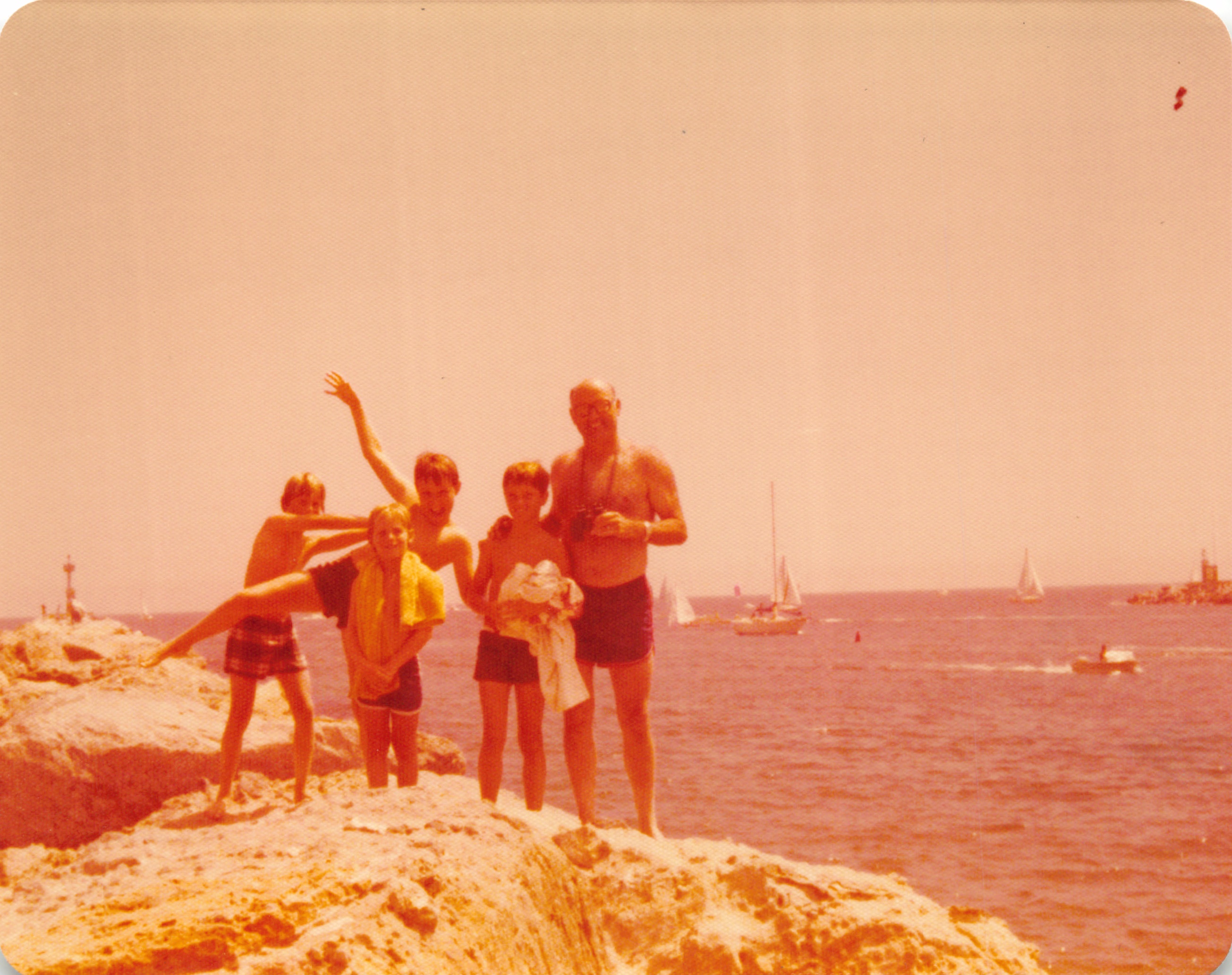1977_055.jpg