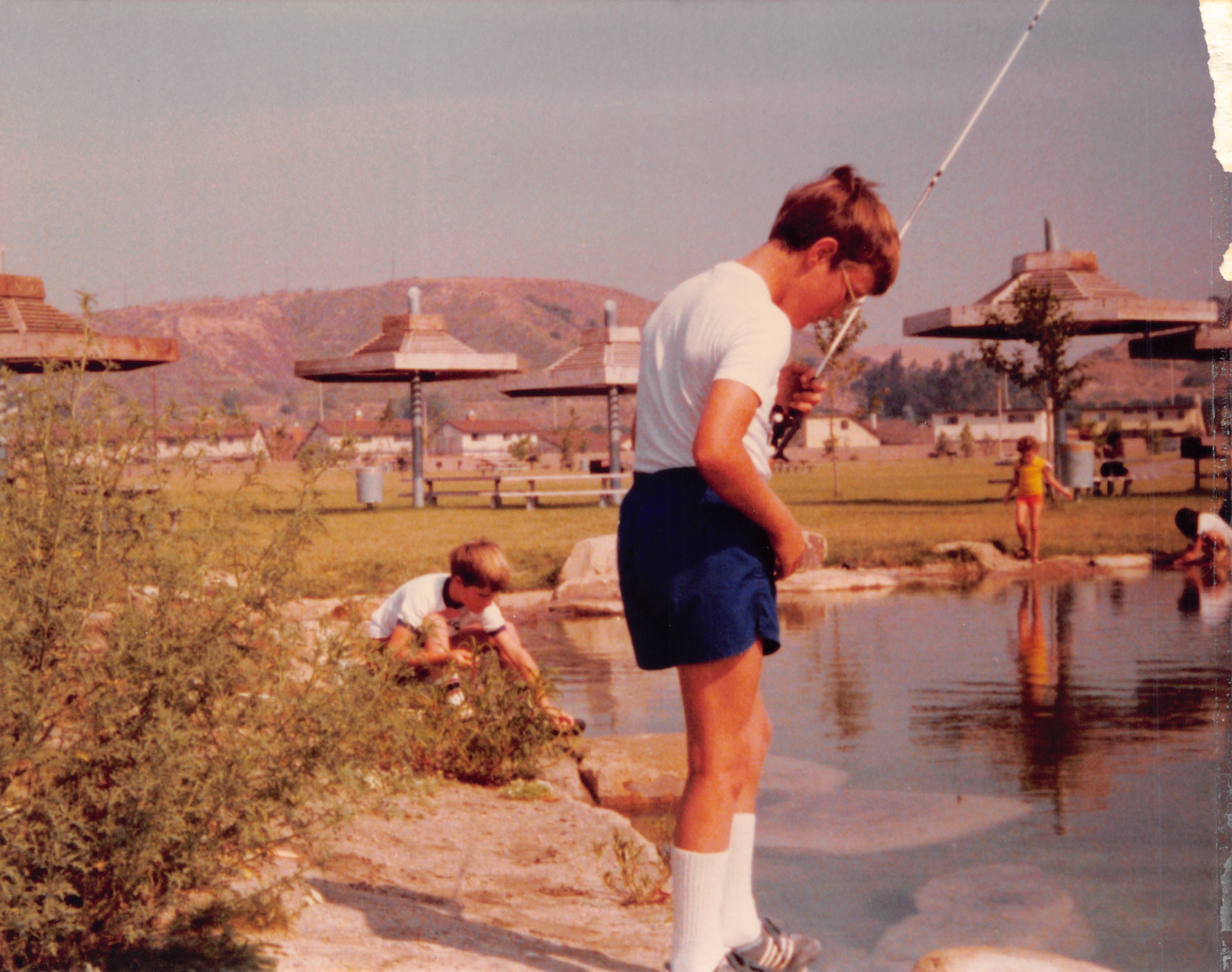 1977_068.jpg