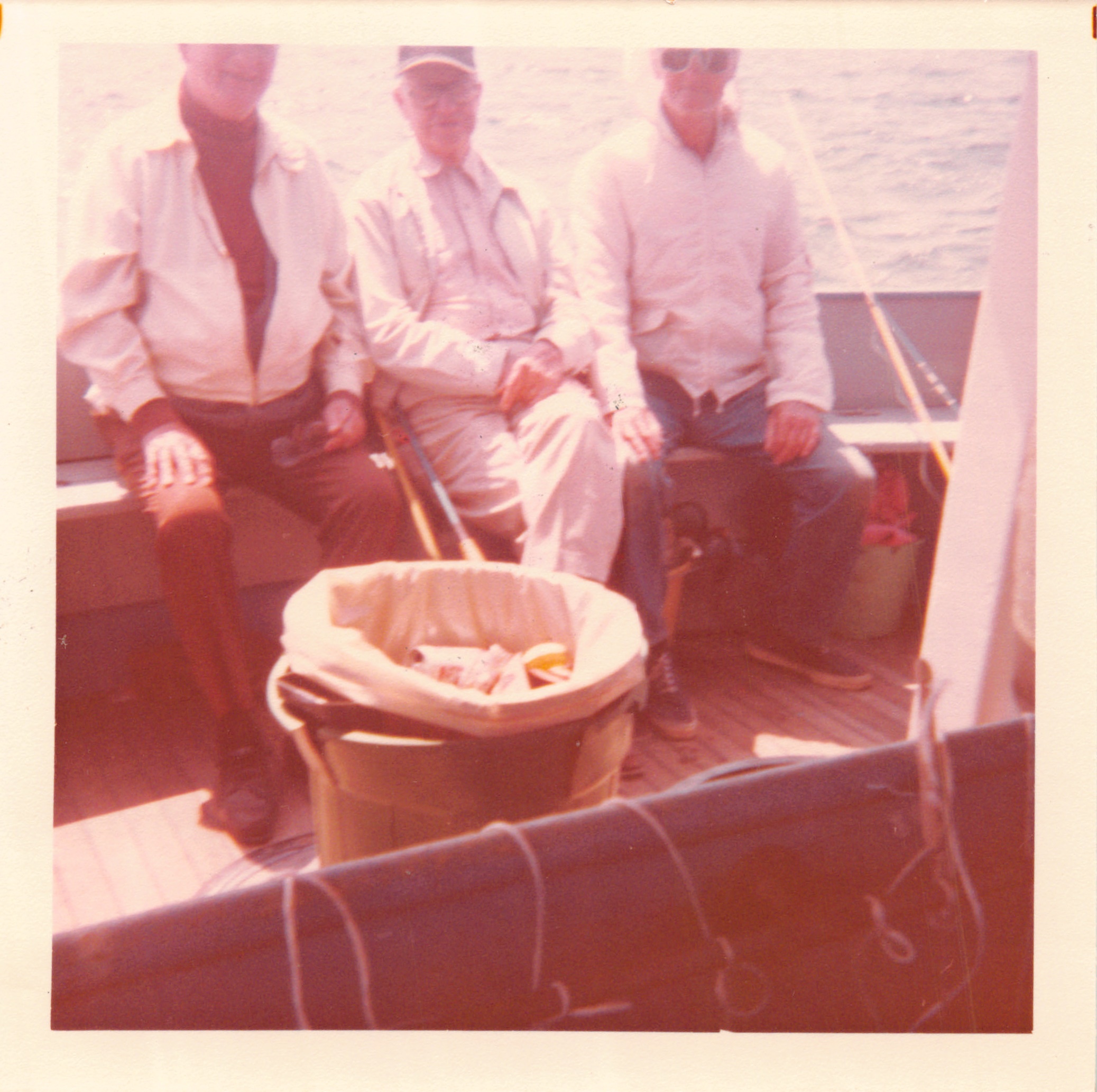 1977_088.jpg