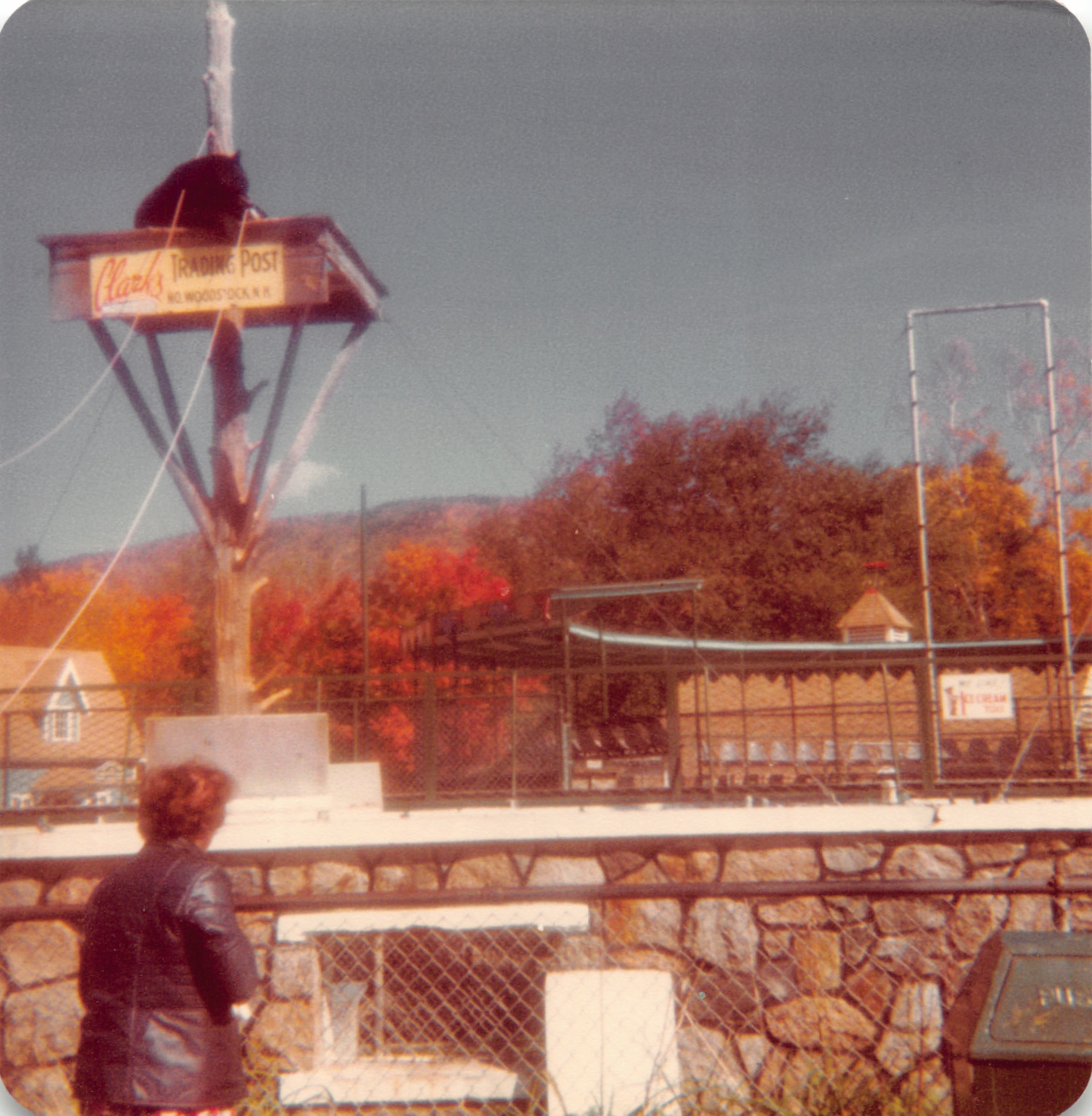 1977_092.jpg