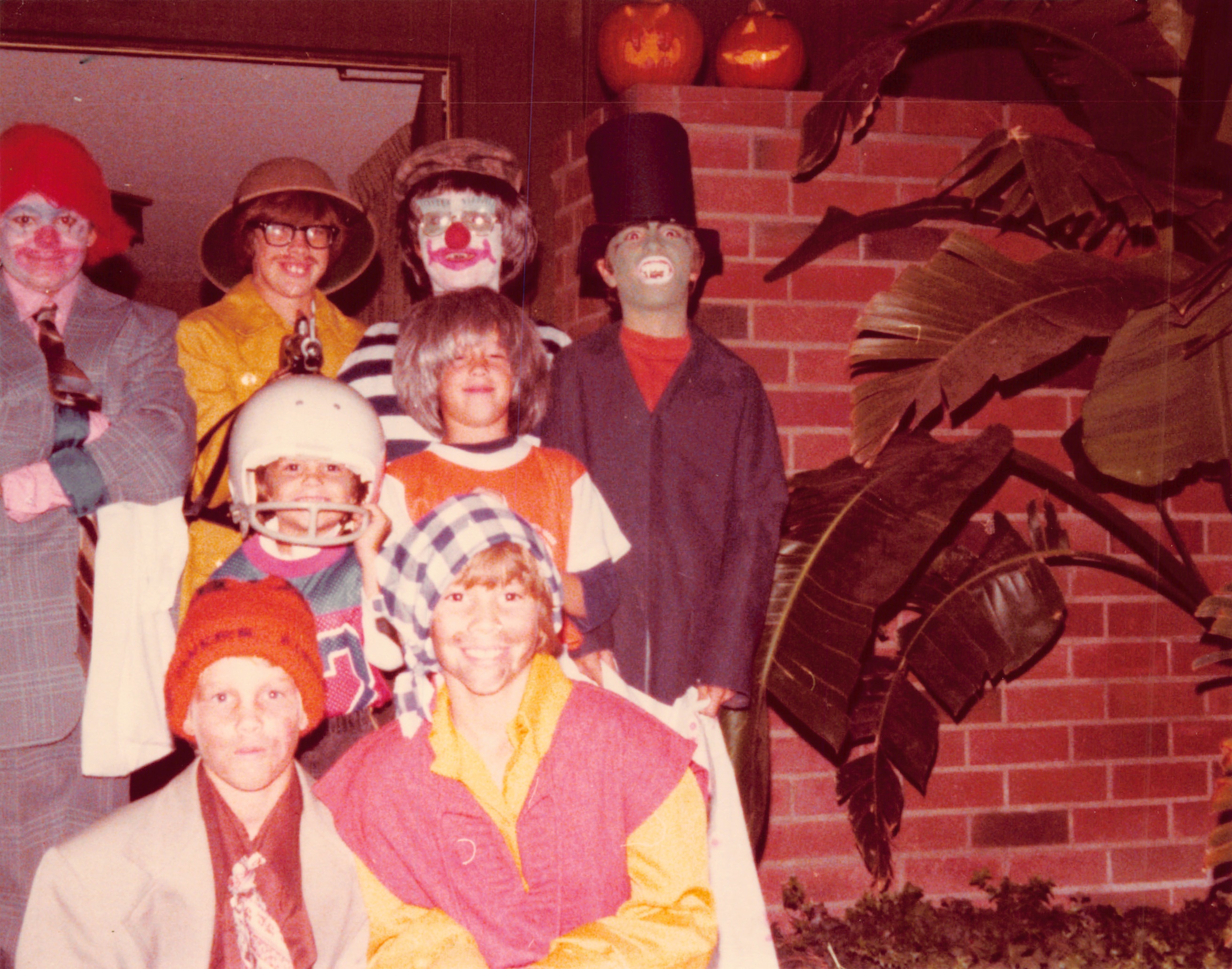 1977_141.jpg