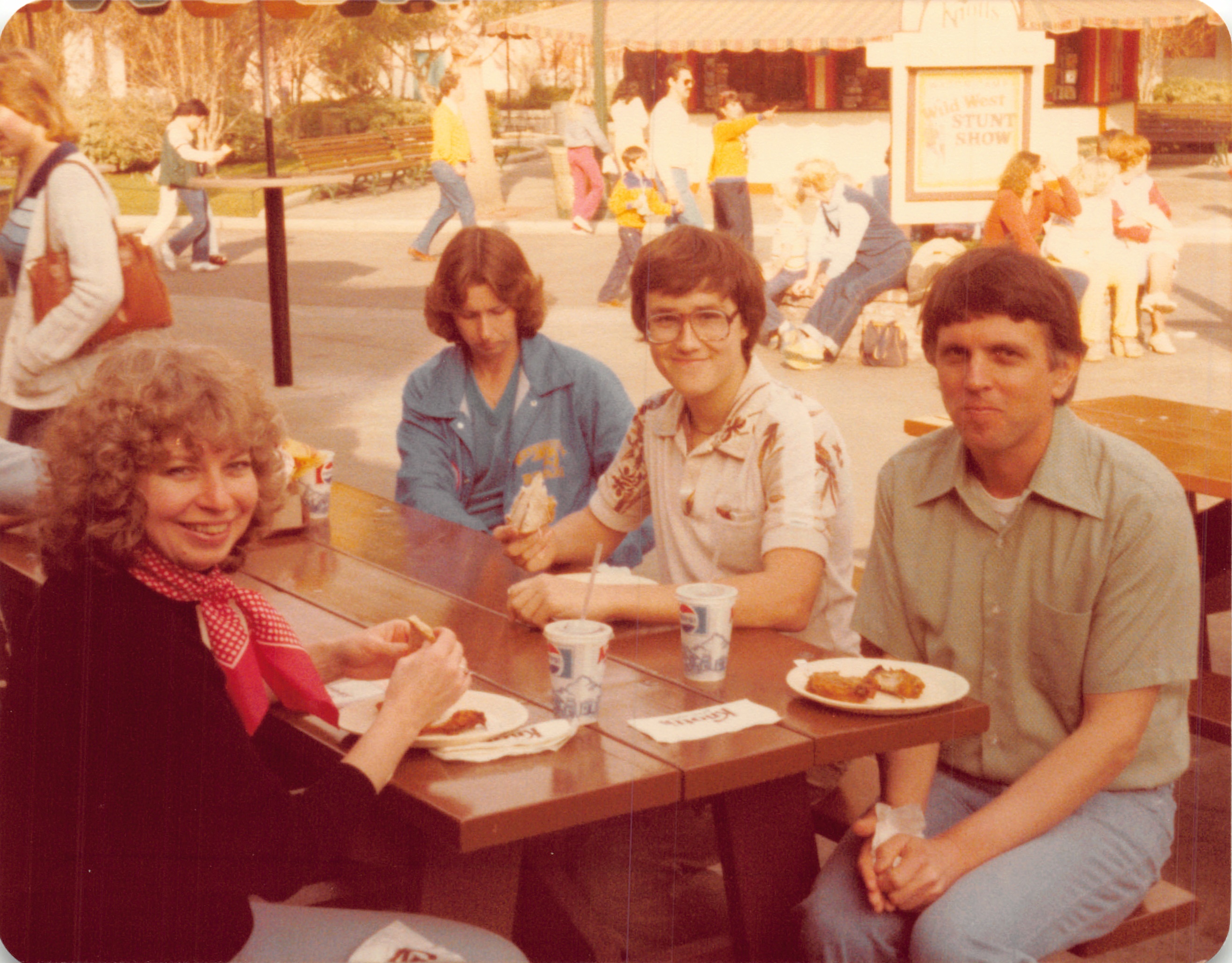 1981_0303.jpg