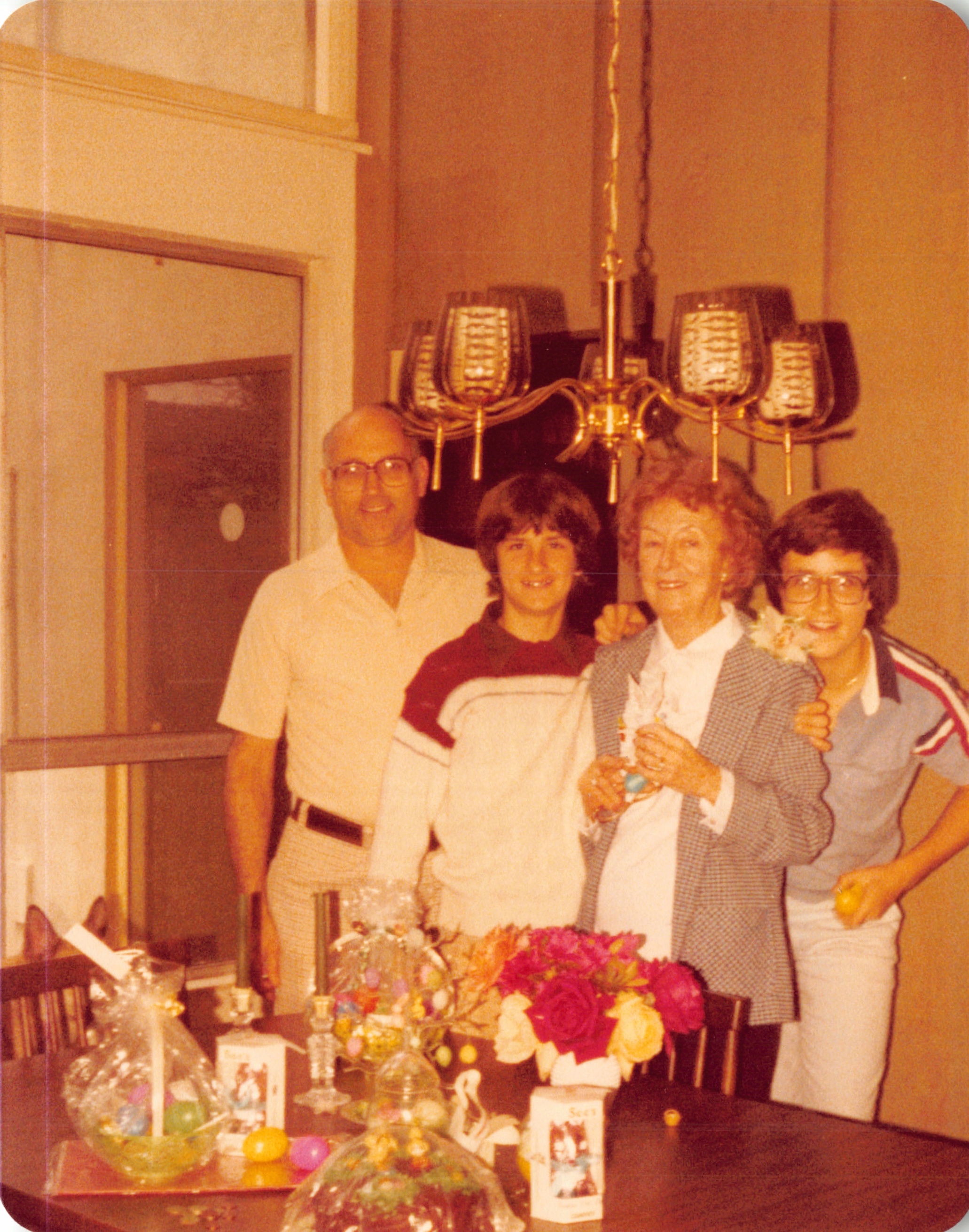 1981_0333a.jpg