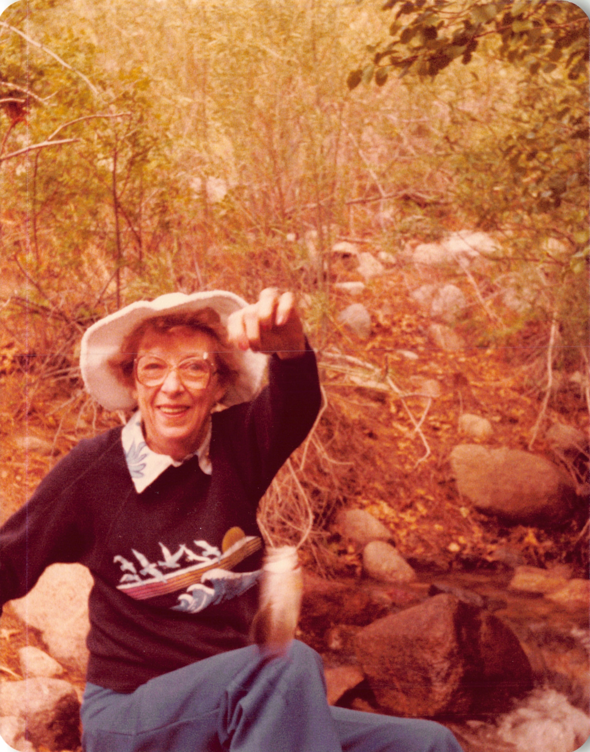1981_0383.jpg