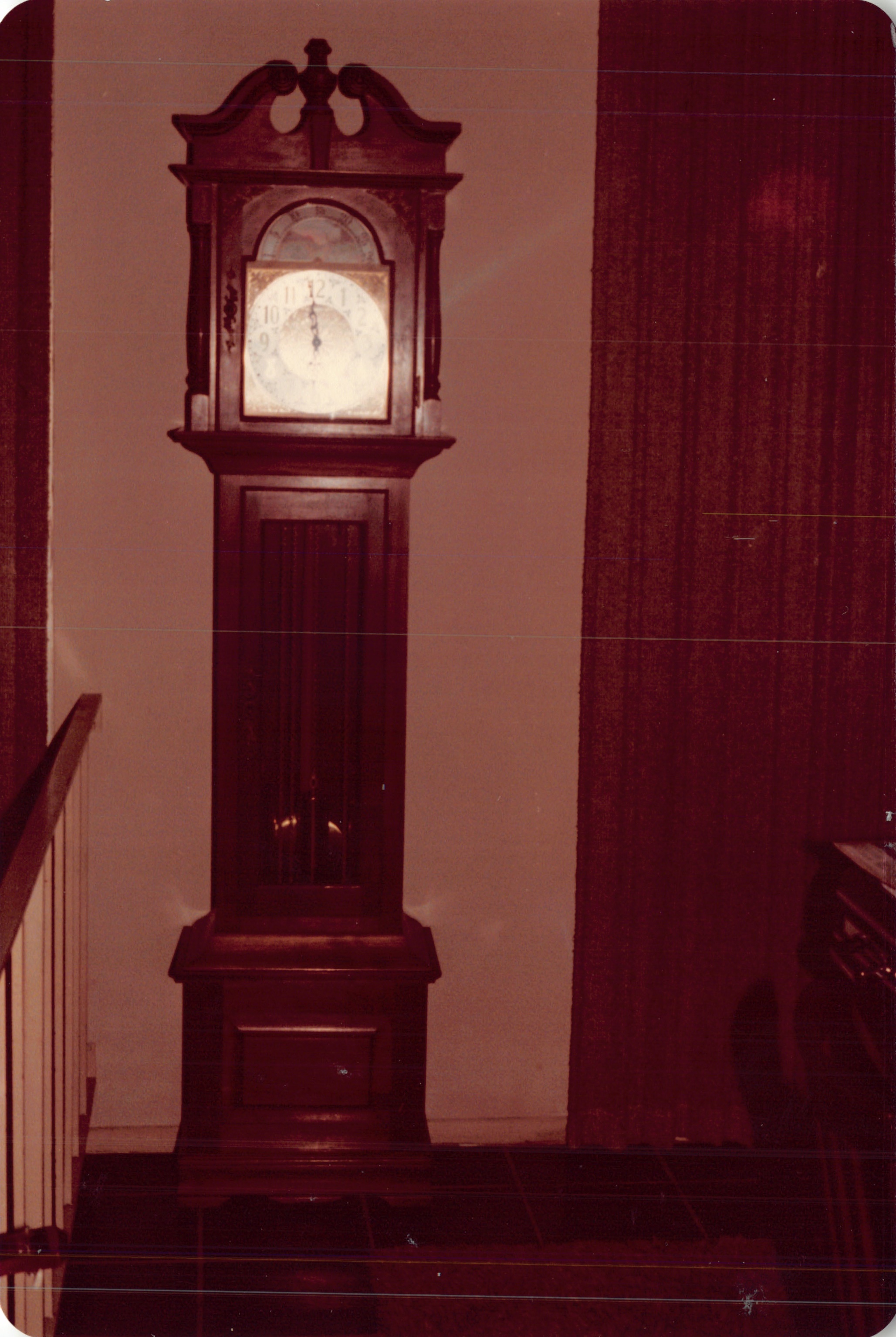 1982a_0524.jpg