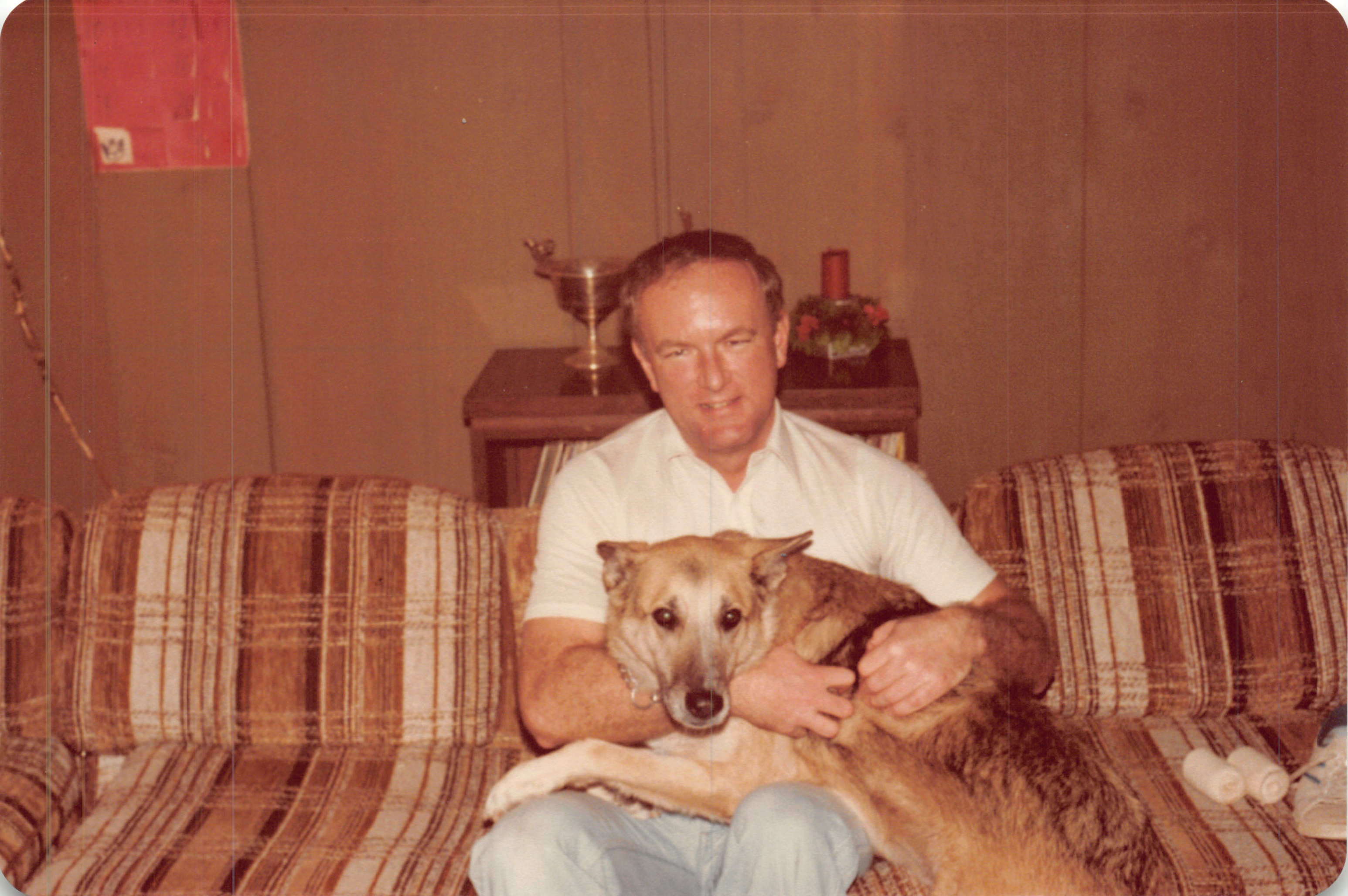 1982a_0537.jpg