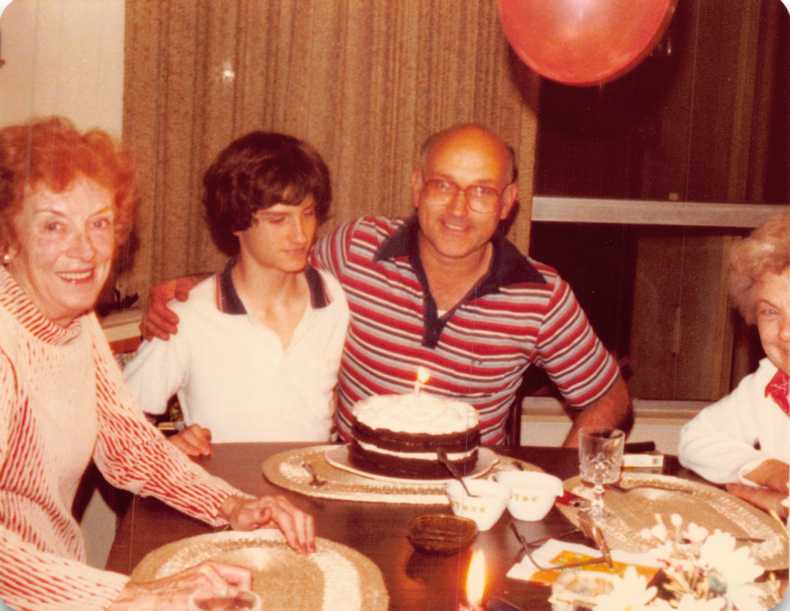 1982a_0568.jpg