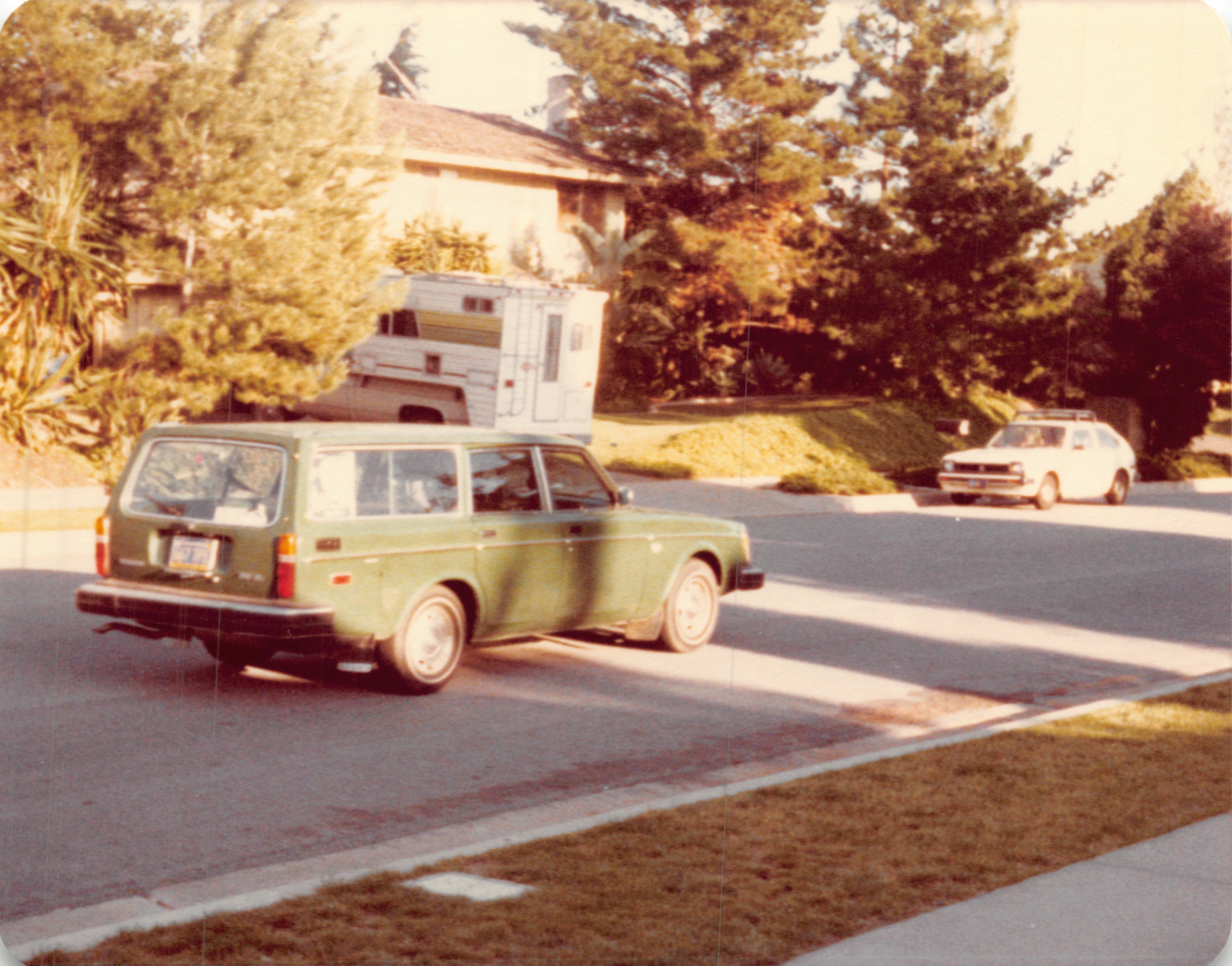 1982a_0585.jpg