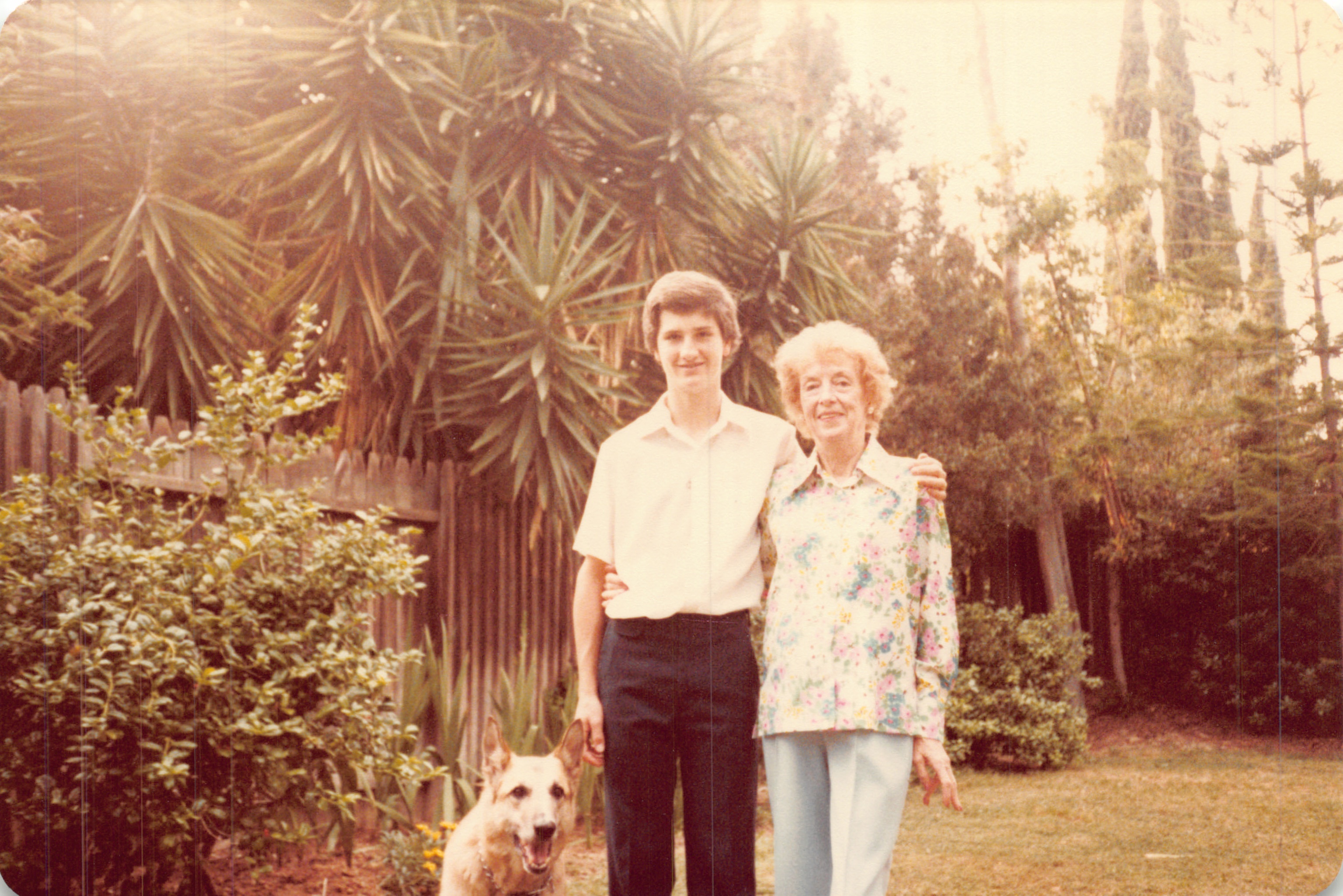 1982a_0633.jpg