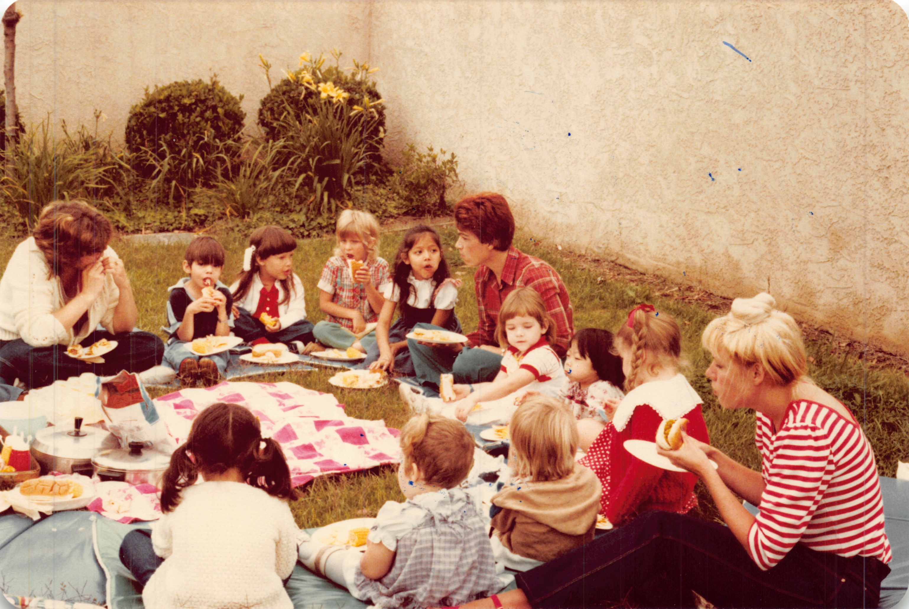 1982a_0729.jpg