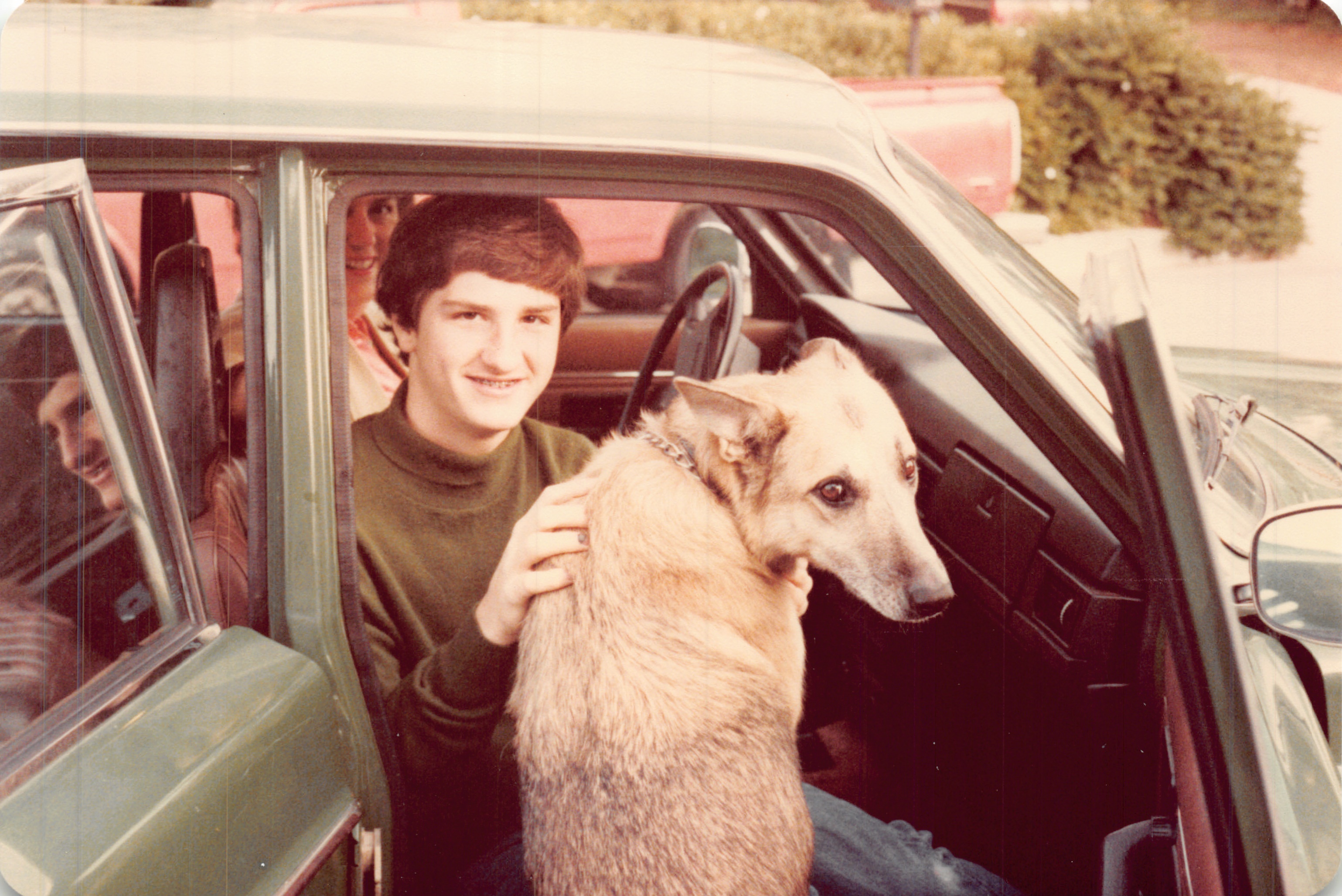 1982a_0803.jpg