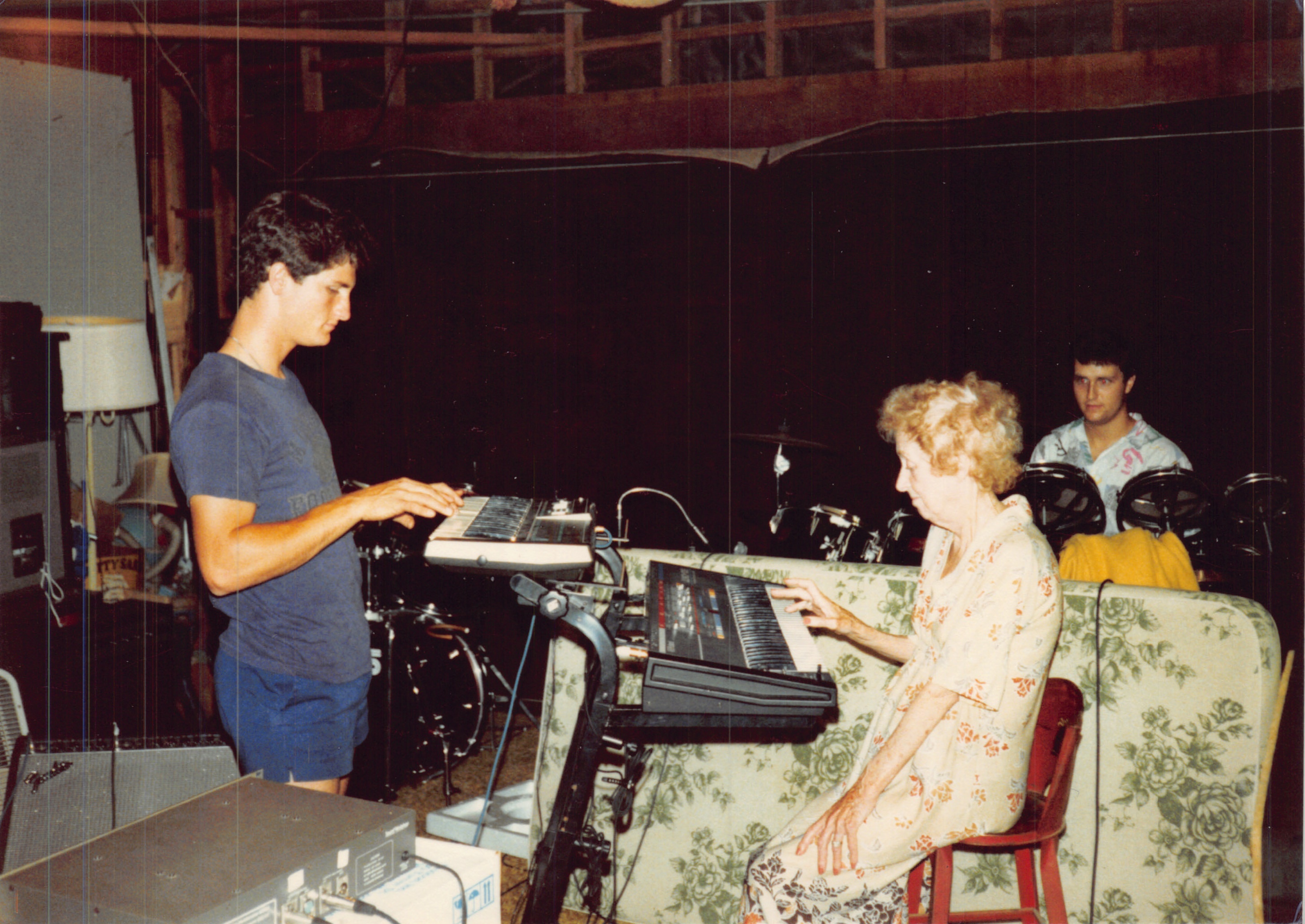 1982a_0850.jpg