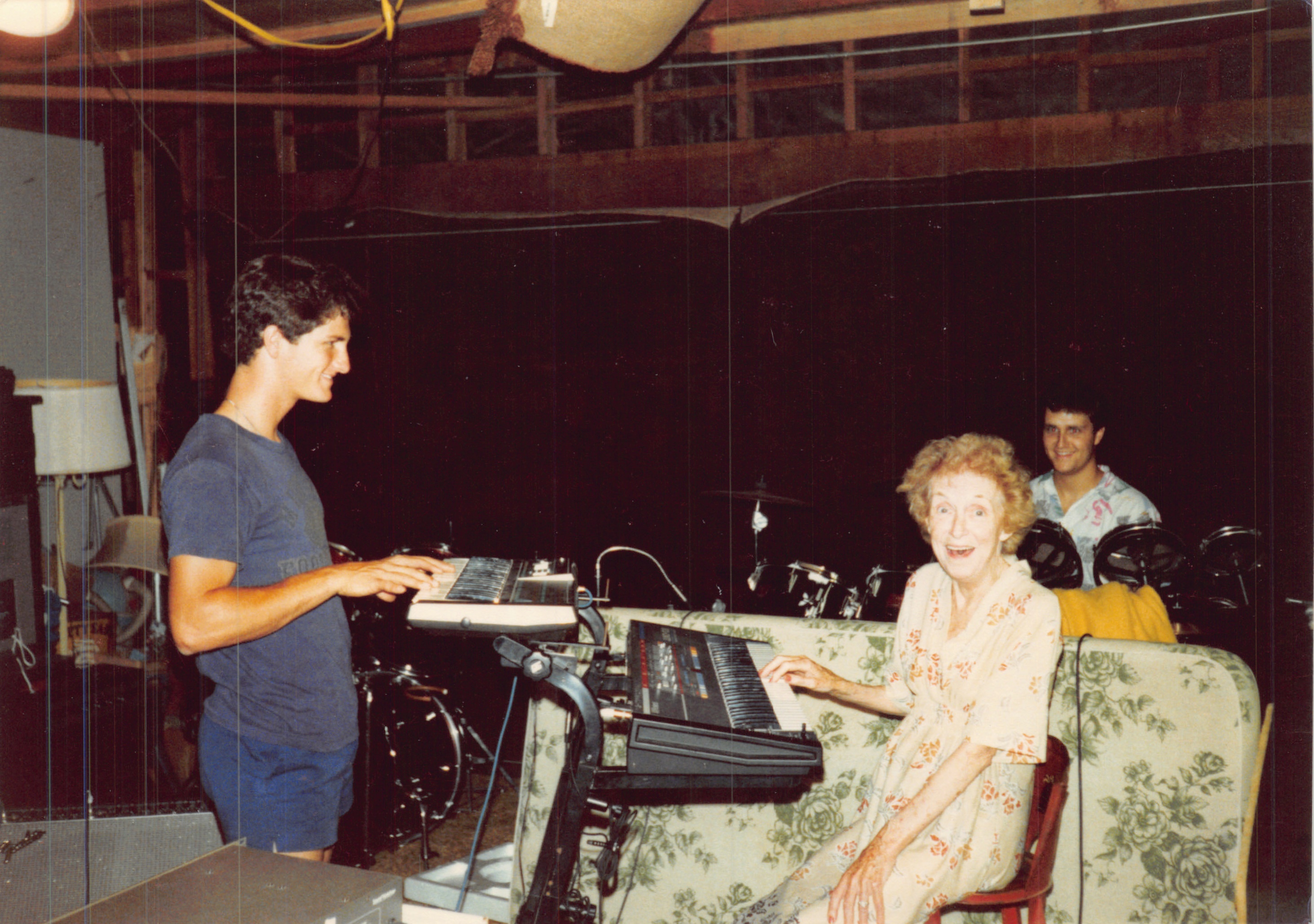 1982a_0852.jpg