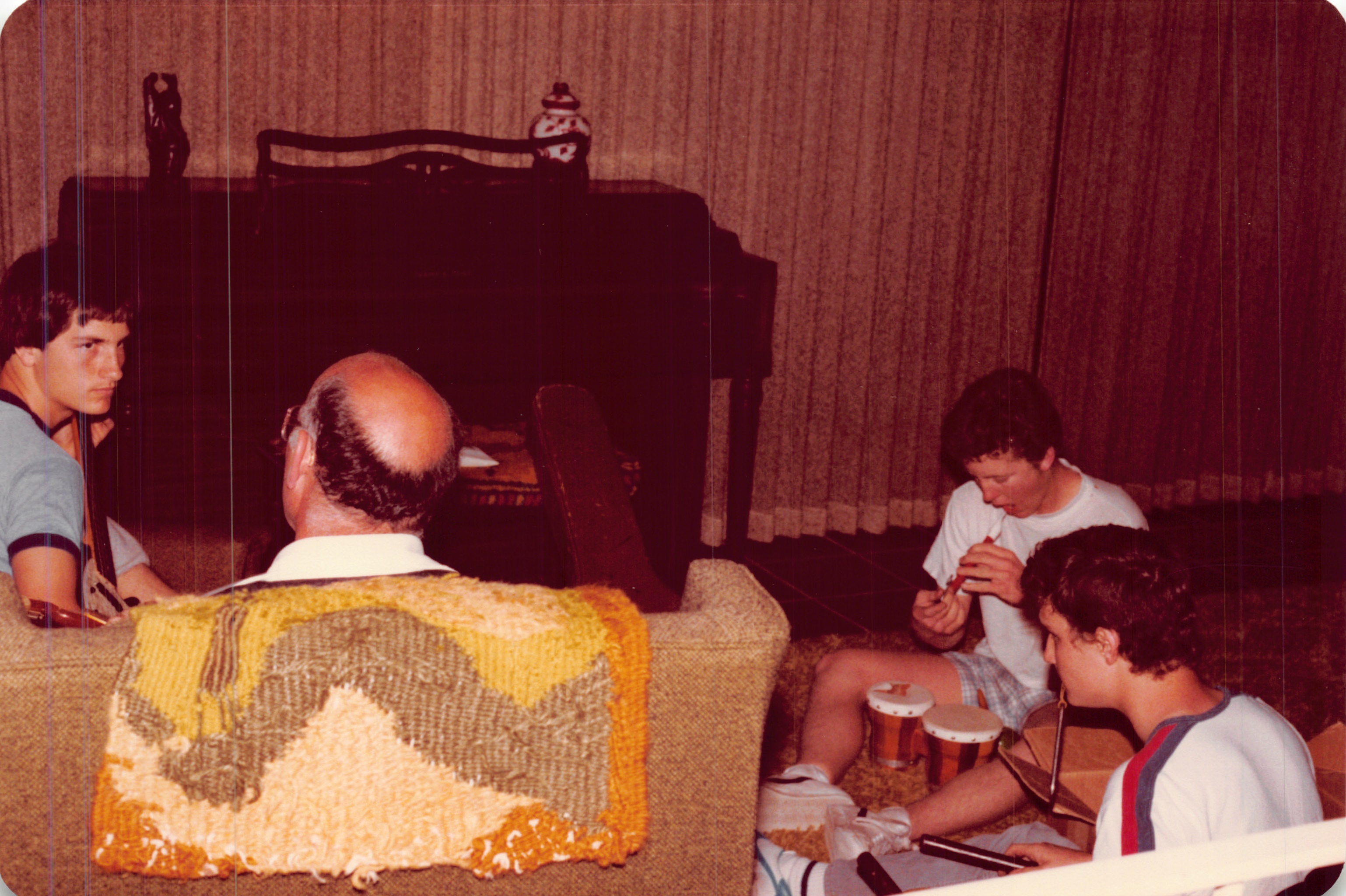 1983a_0963.jpg