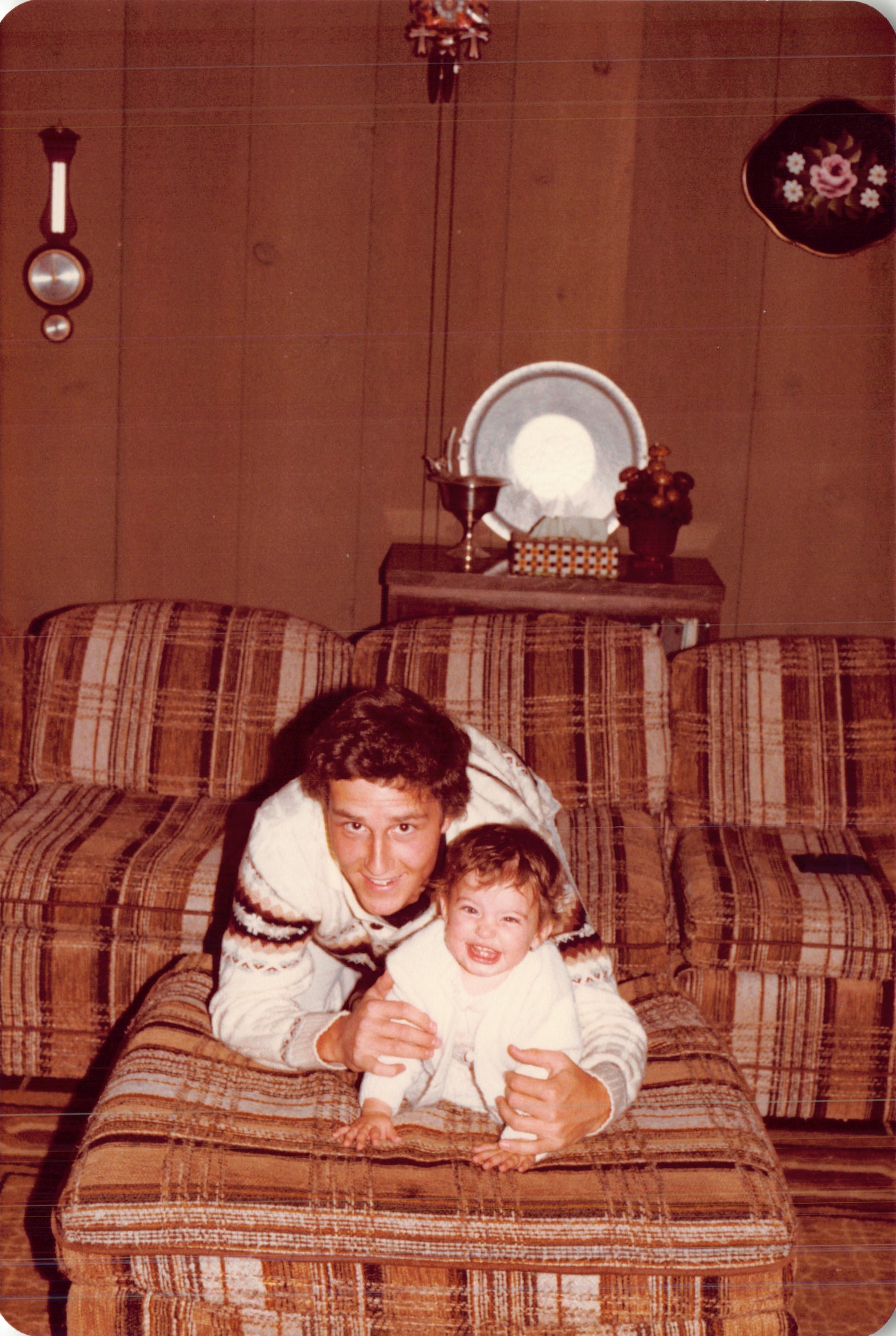 1983a_0985.jpg