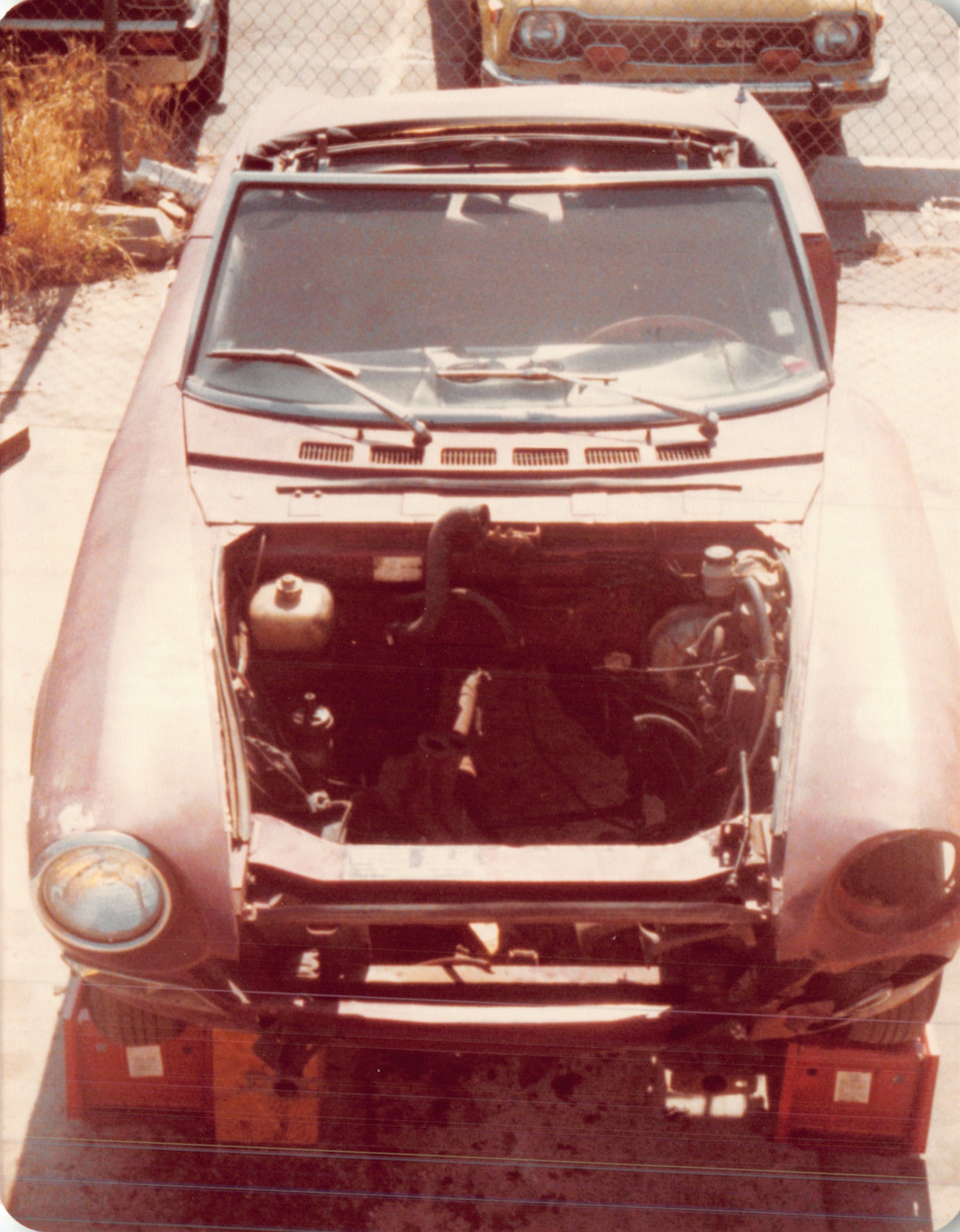 1983a_1069.jpg