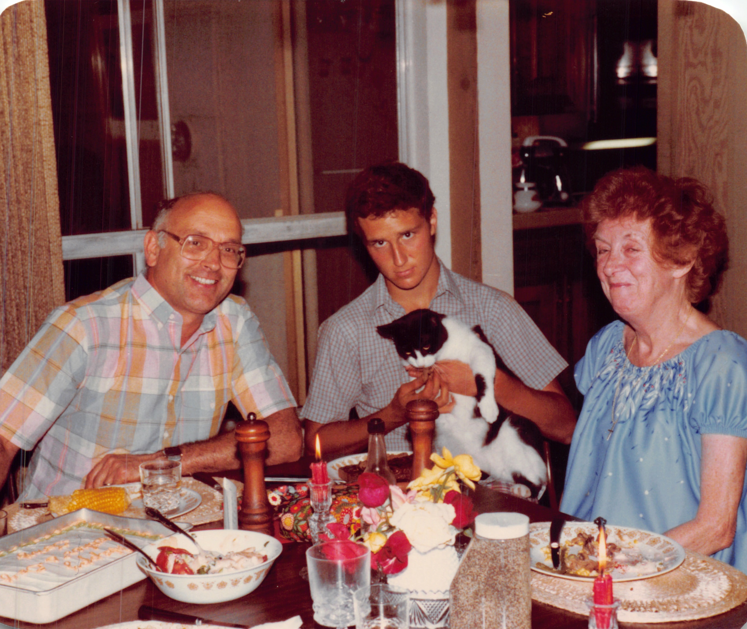 1983a_1070.jpg