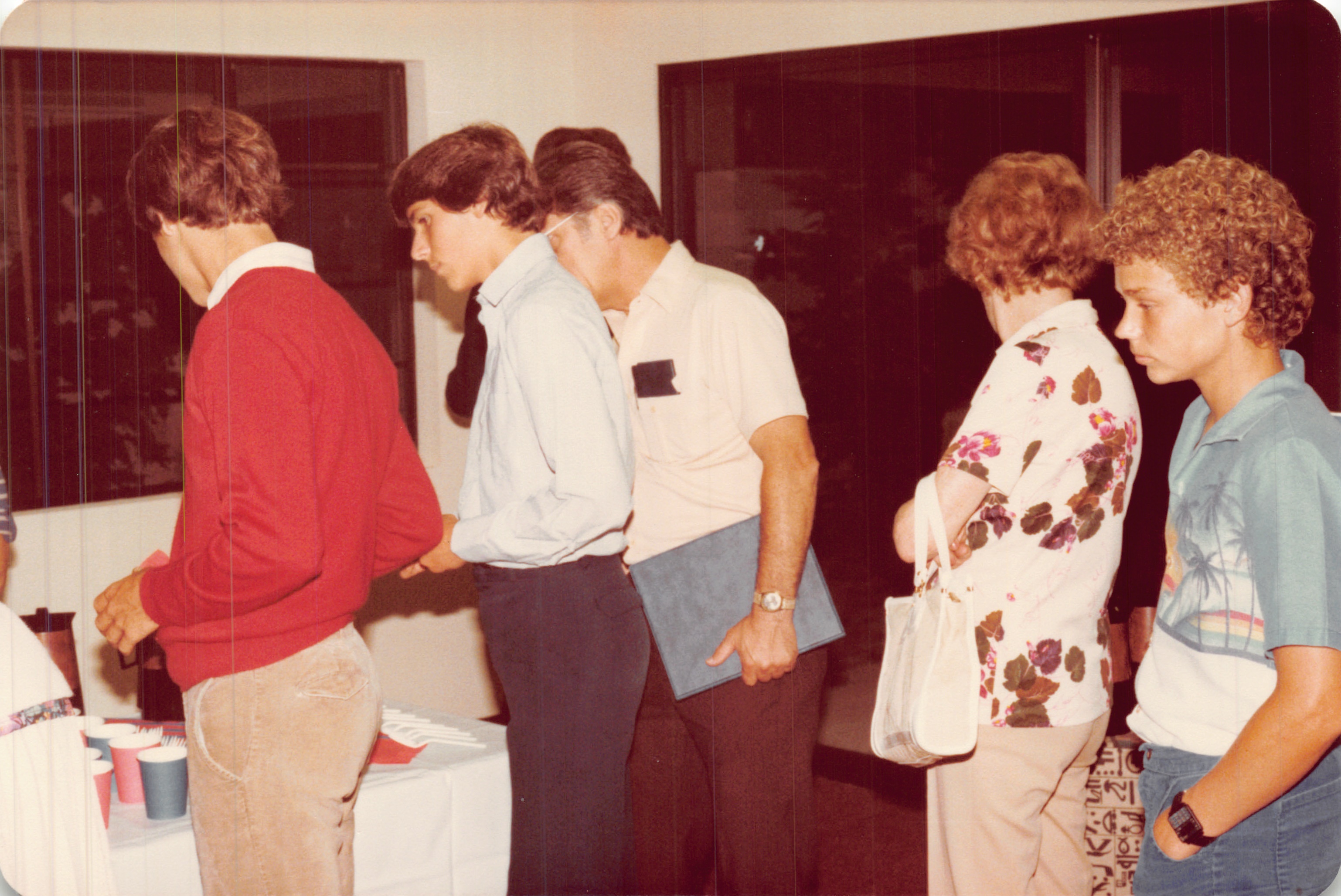 1983a_1083.jpg