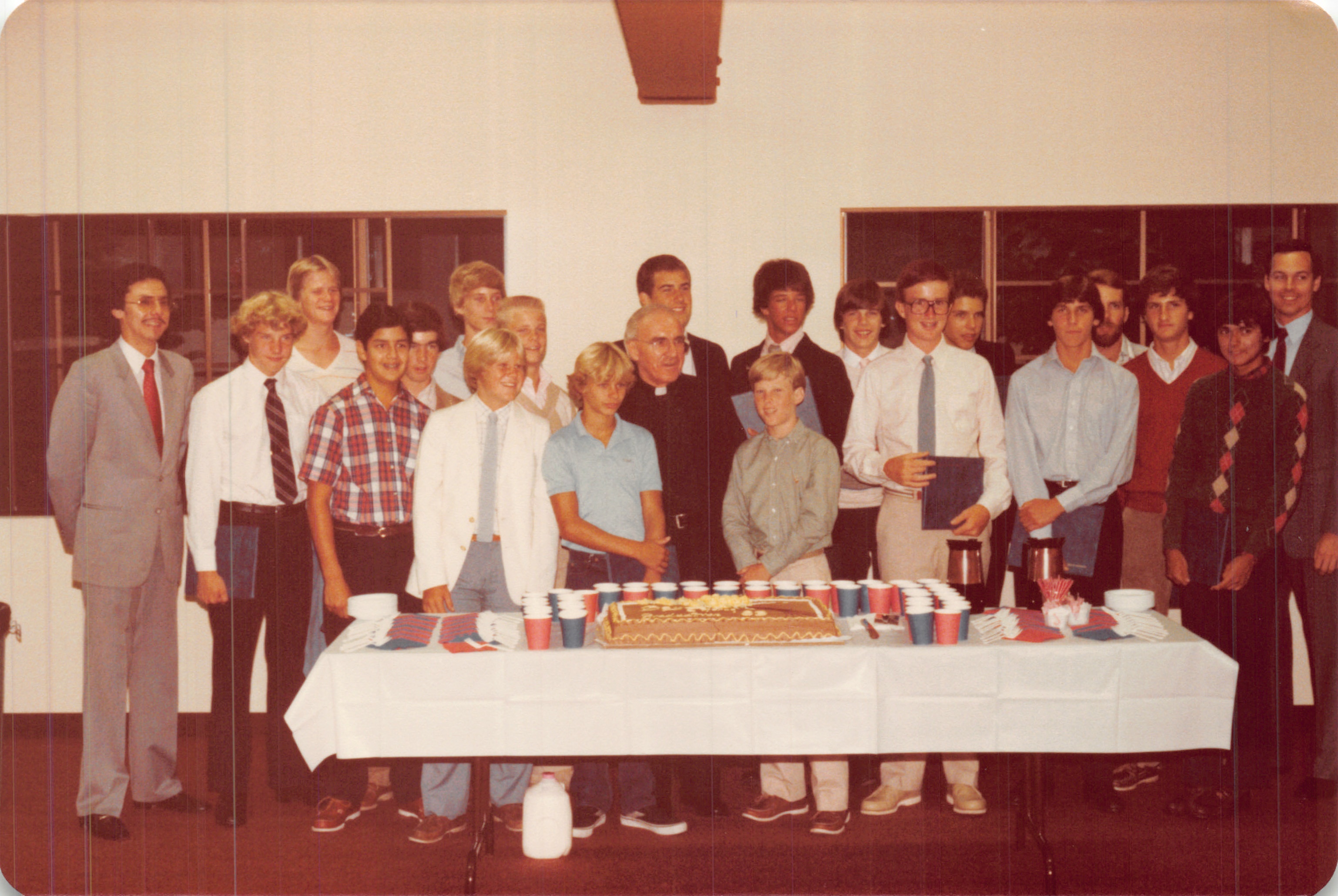 1983a_1084.jpg
