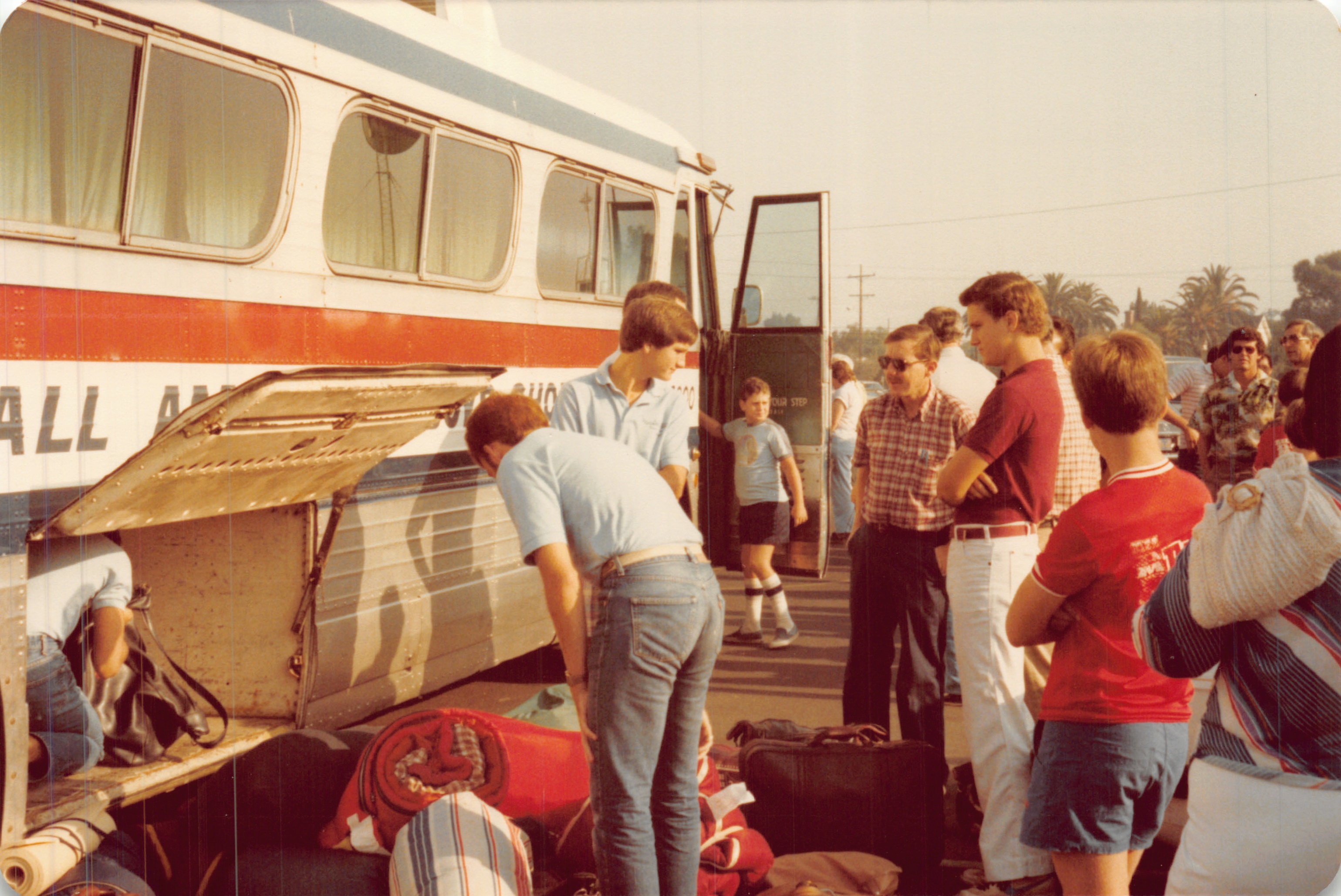 1983c_003a.jpg