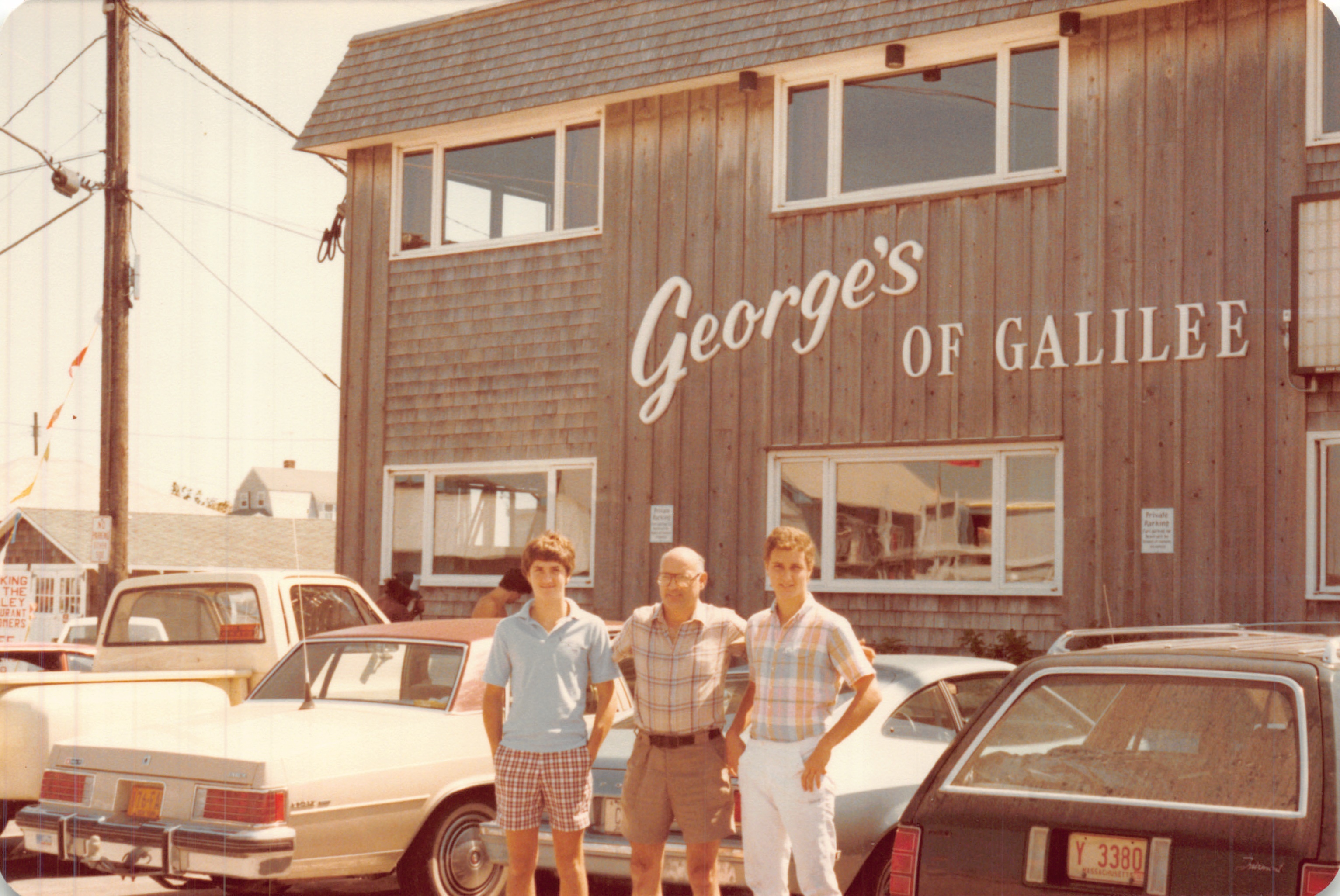 1983c_017.jpg