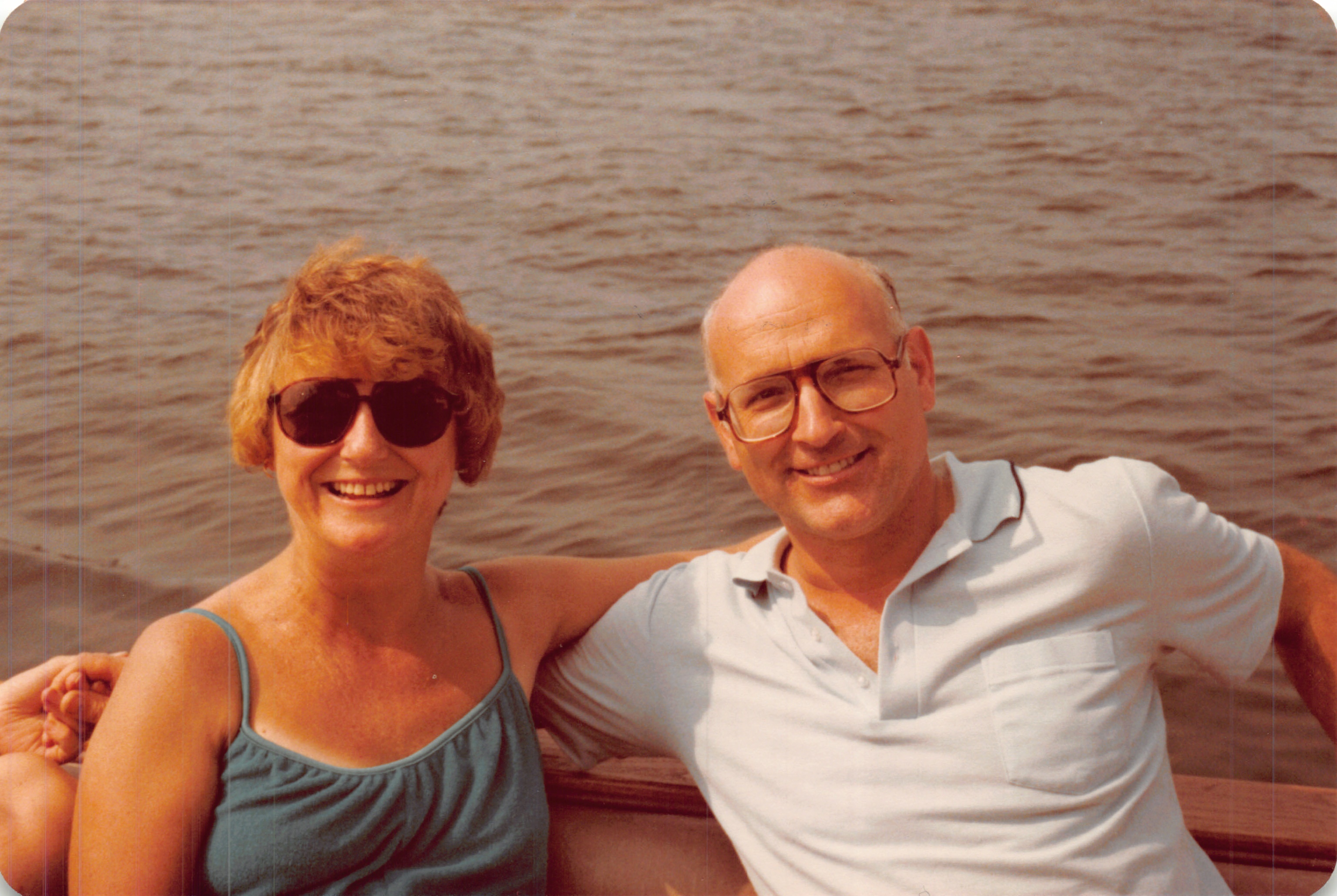 1983c_019.jpg