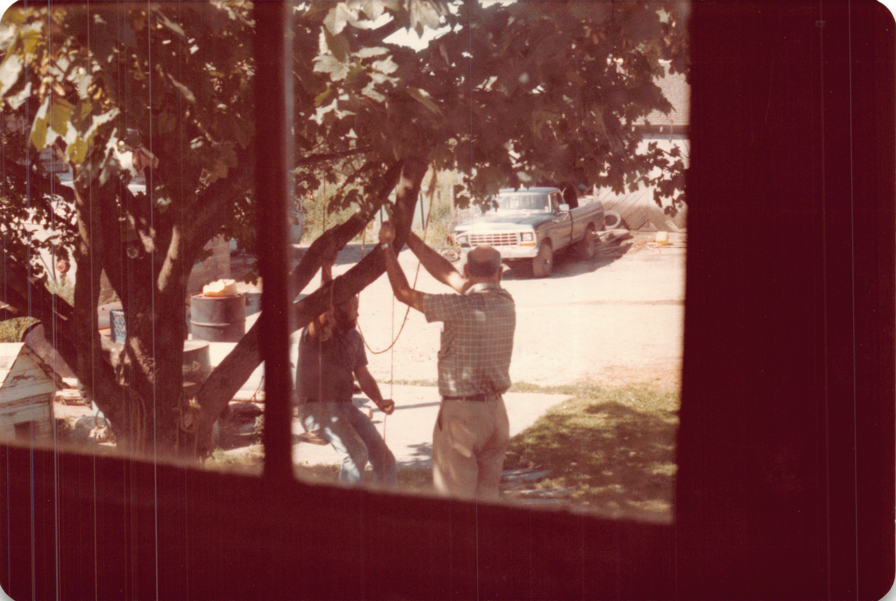 1983c_039.jpg