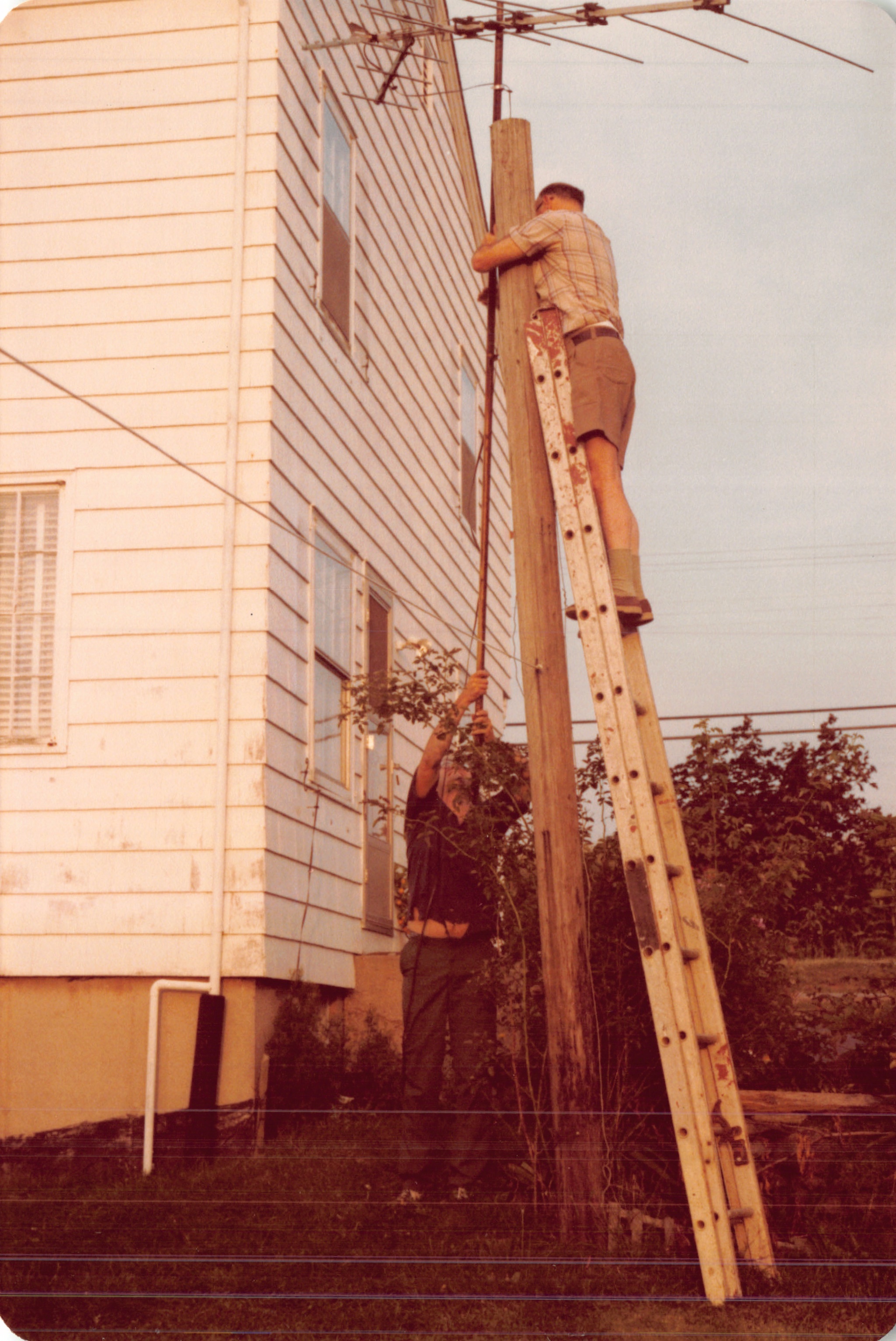 1983c_061.jpg