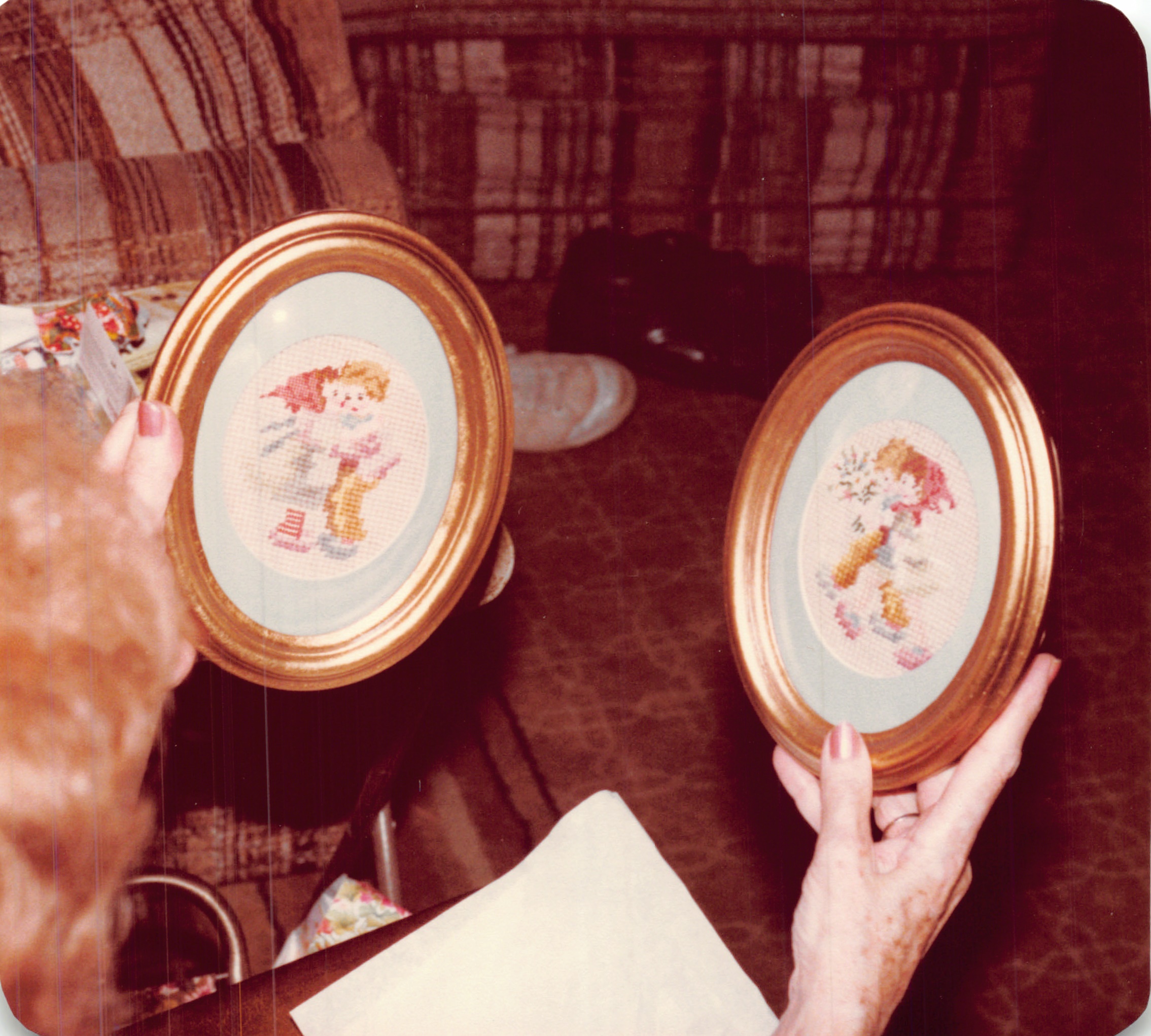 1983c_100.jpg