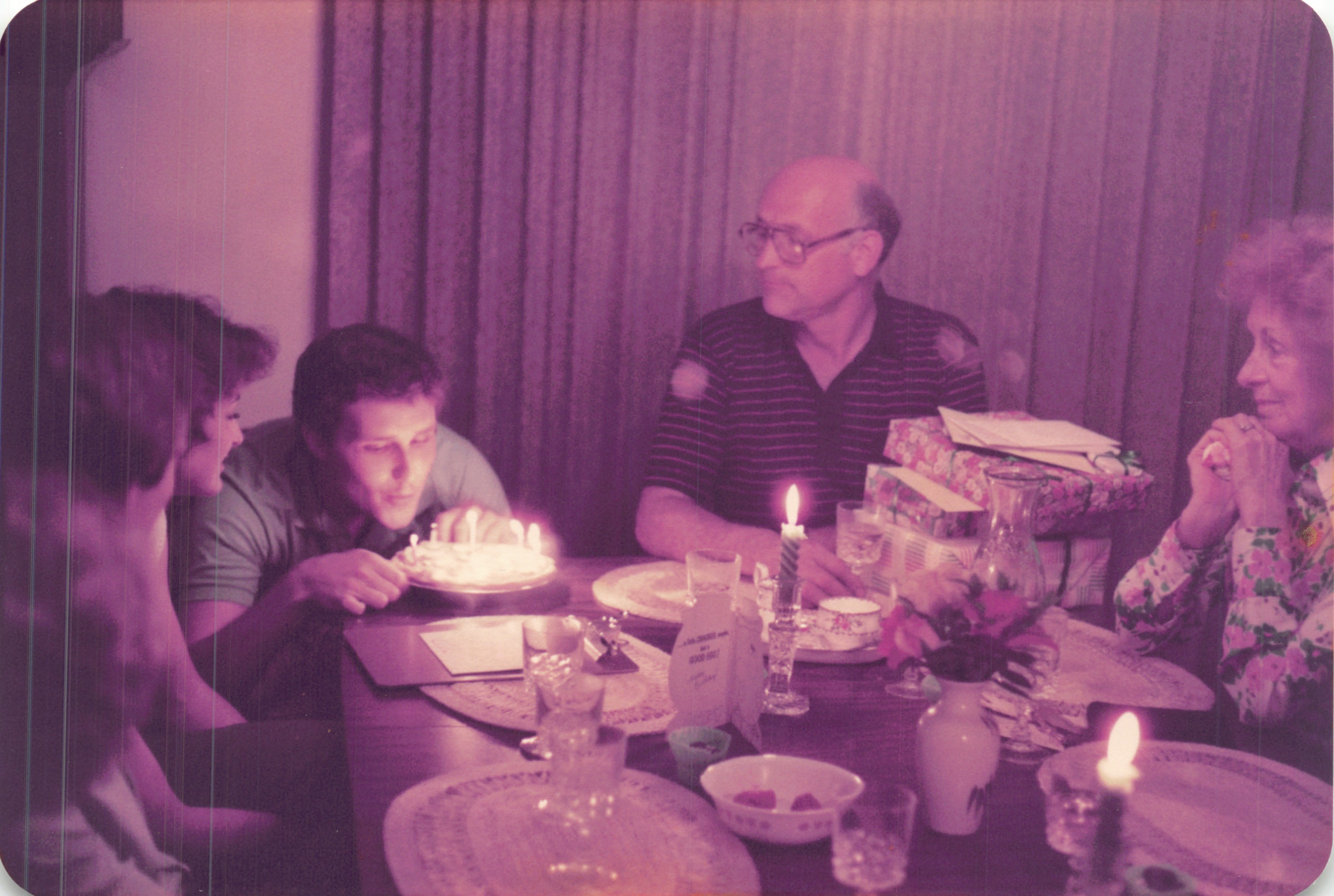 1984_208.jpg