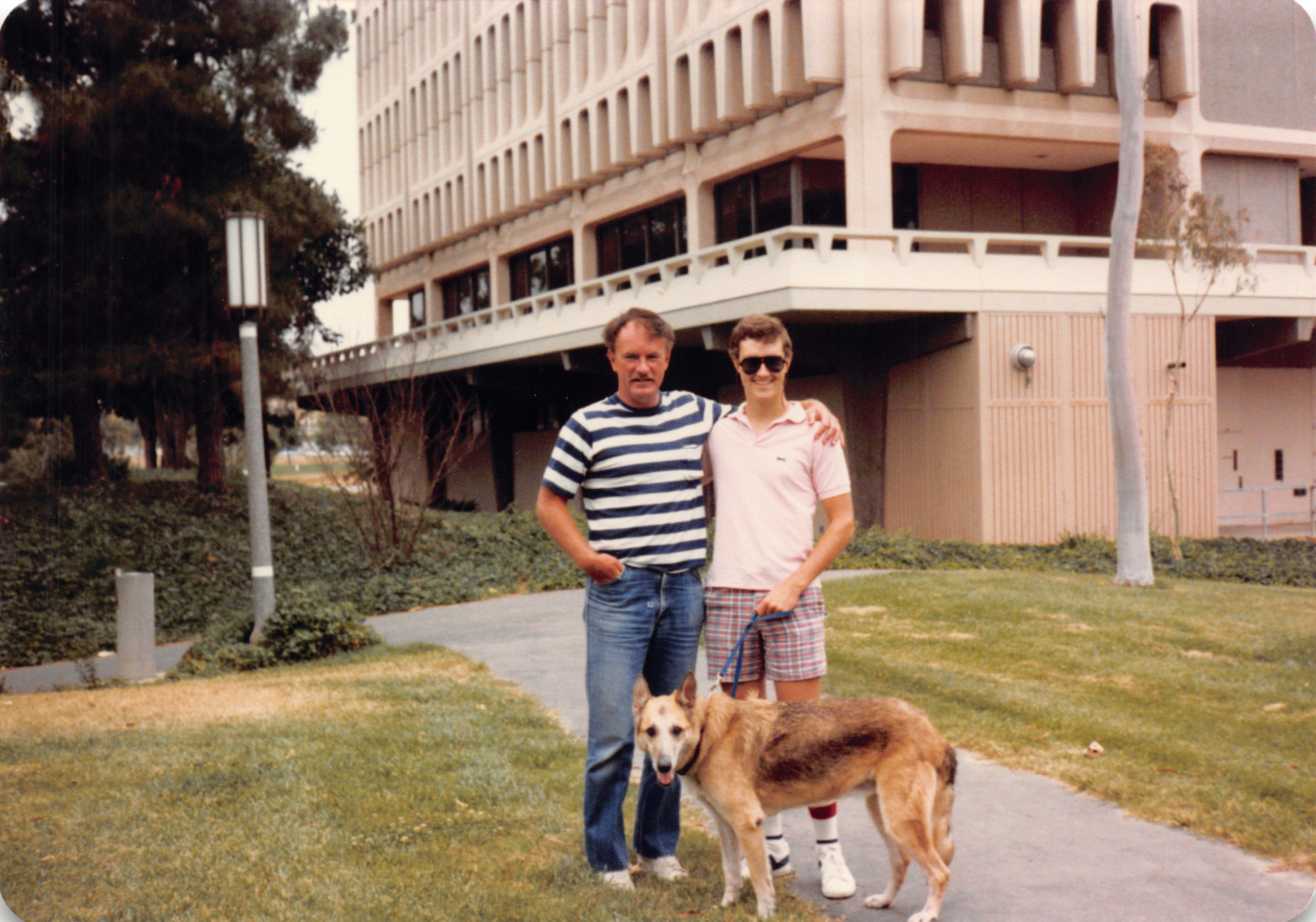 1984_290_071.jpg