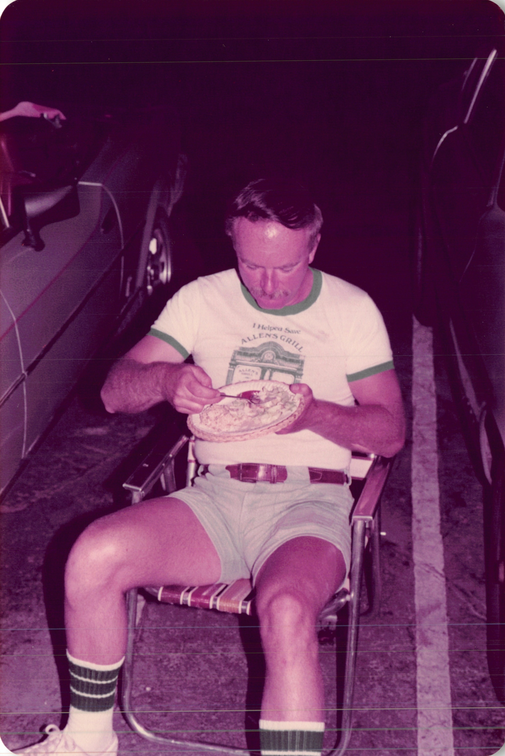 1984_330.jpg