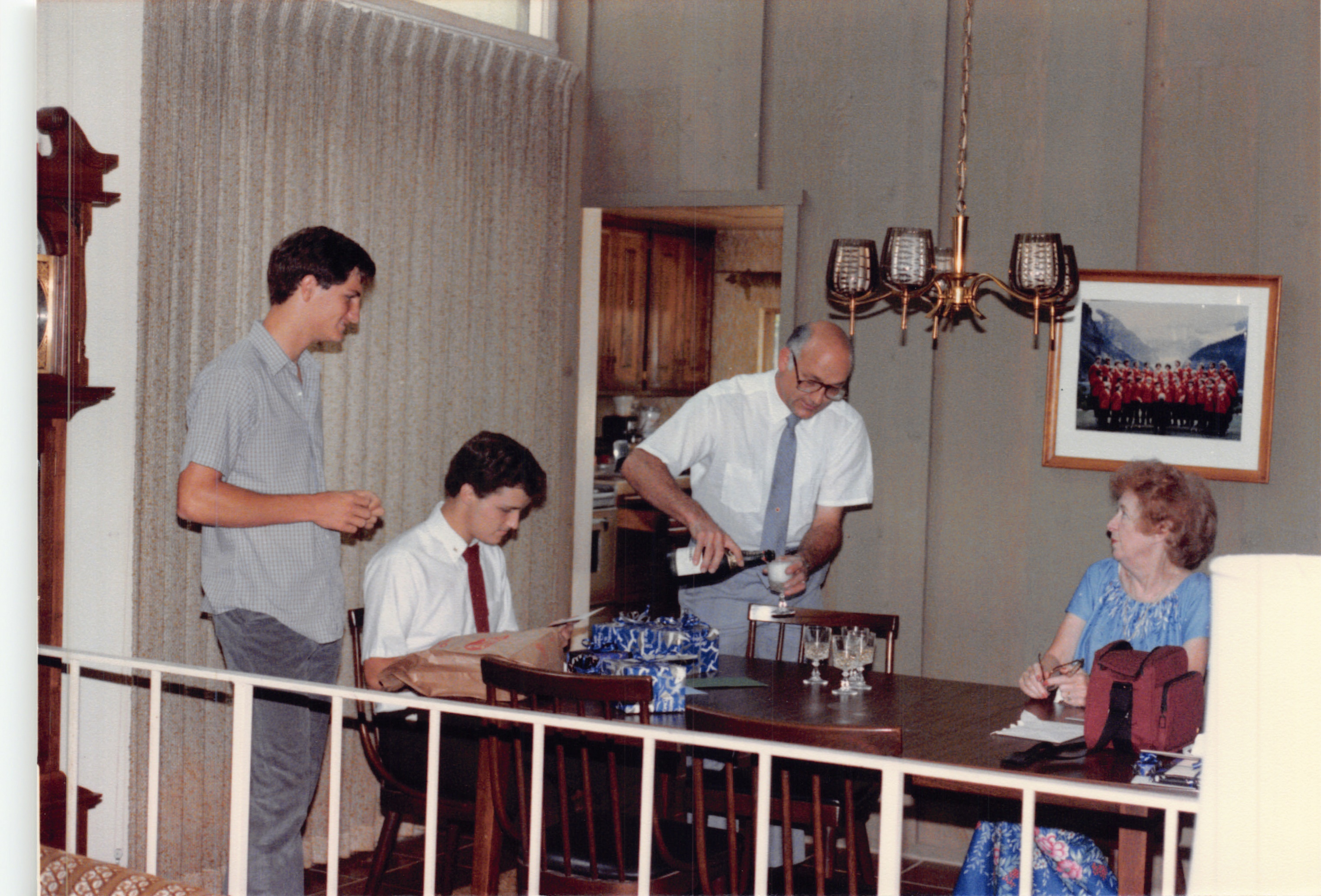 1984_356.jpg