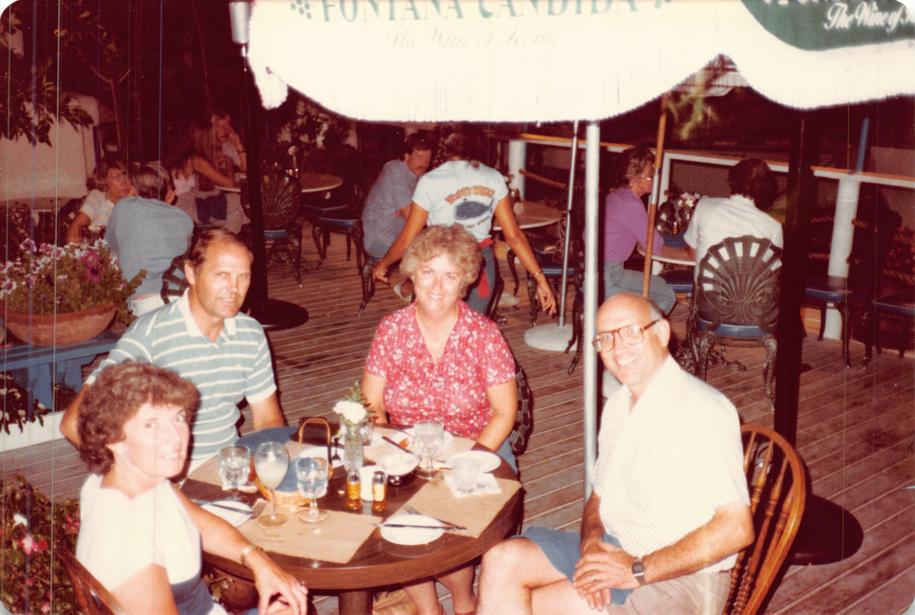 1984_382.jpg