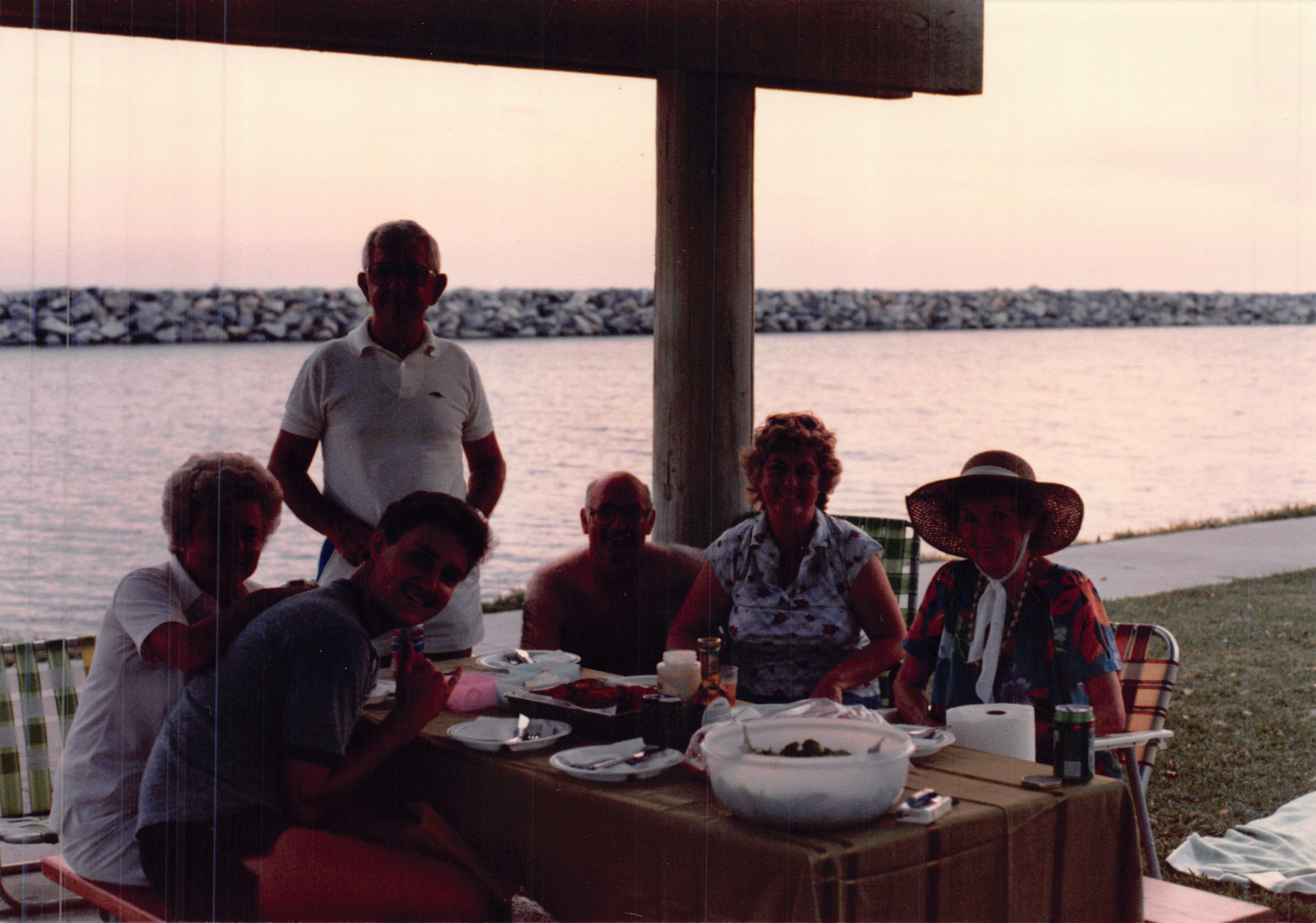 1984_394.jpg