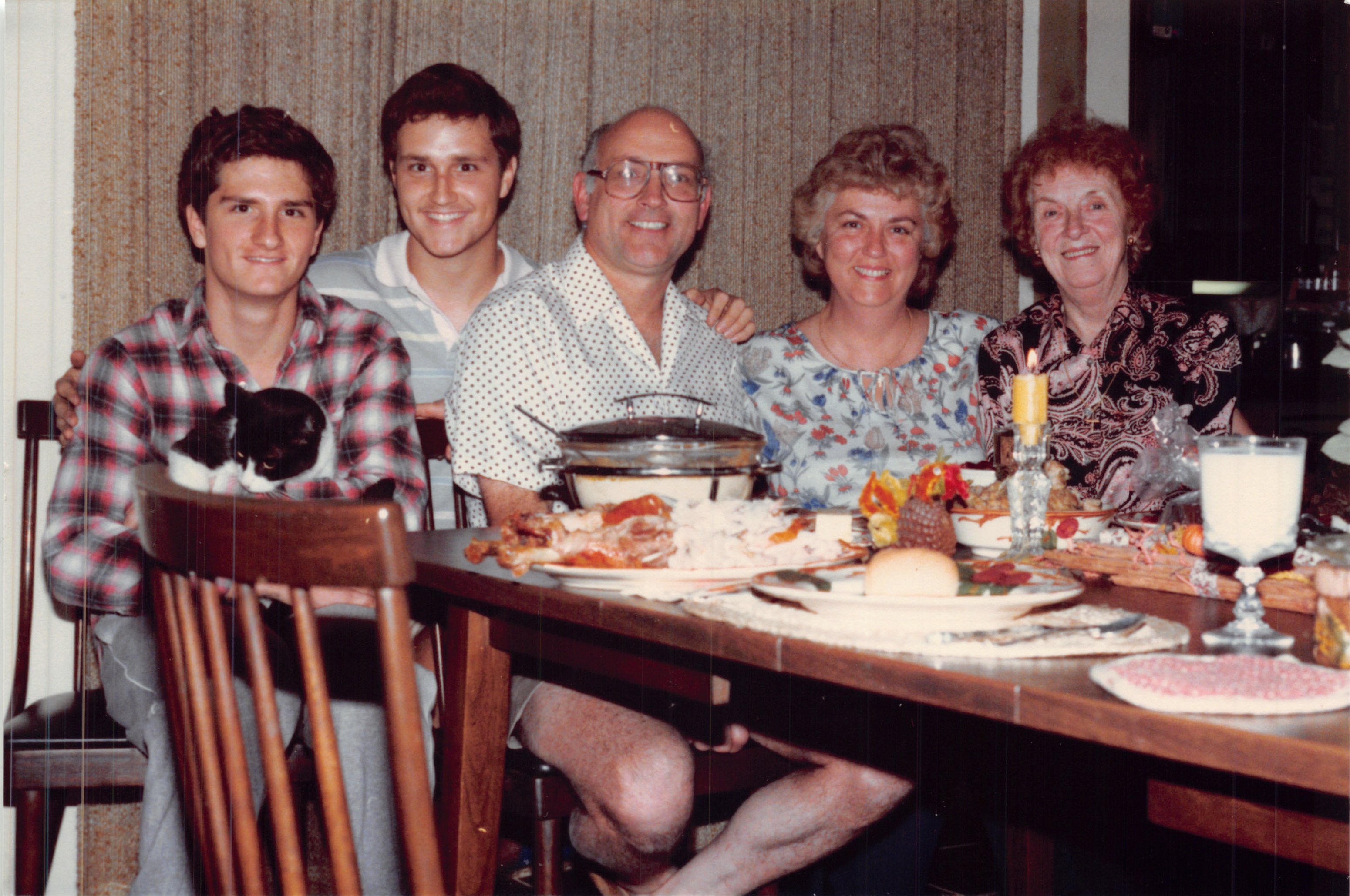 1984_440.jpg