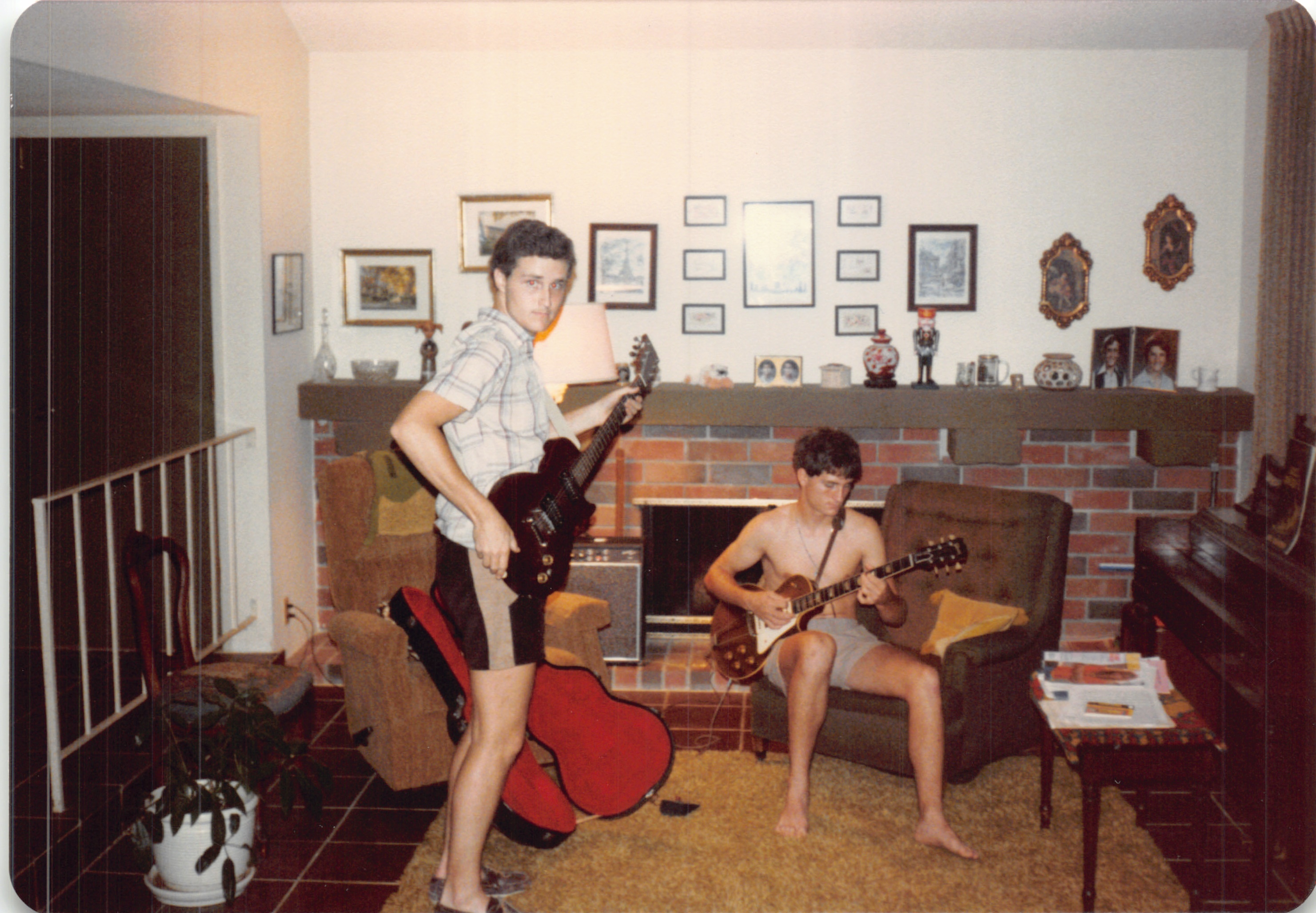 1984_450.jpg