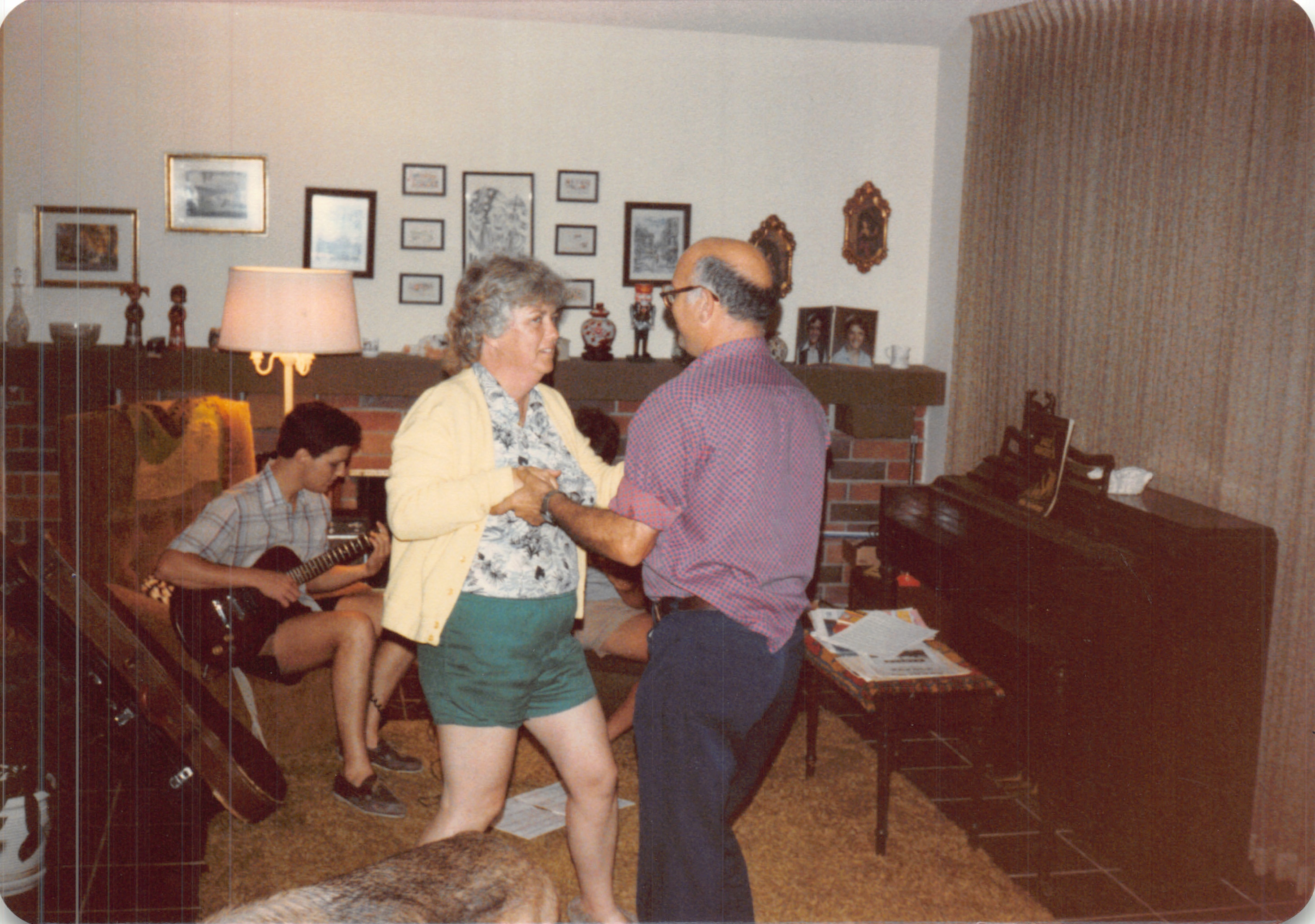 1984_452.jpg