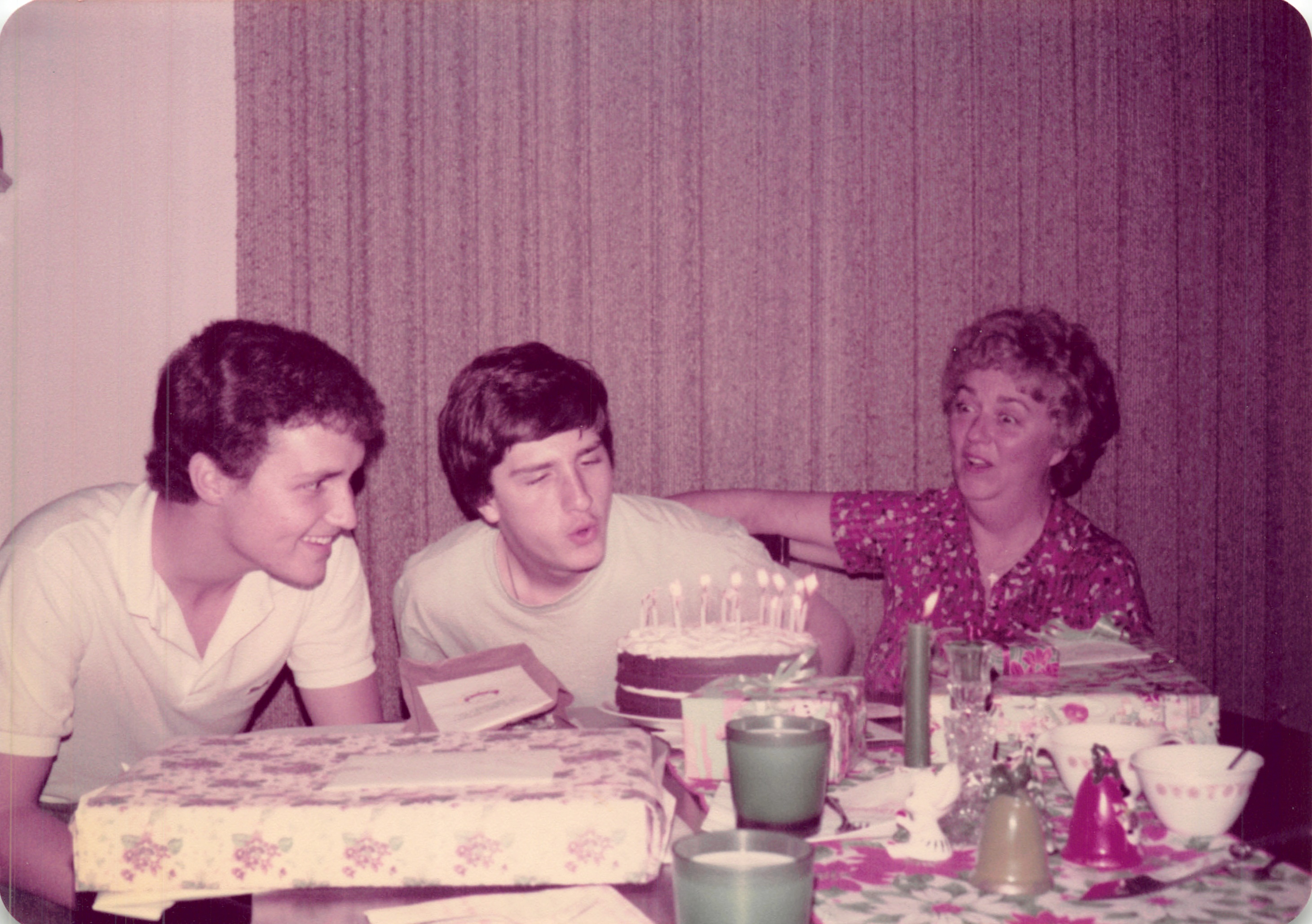 1984_470.jpg